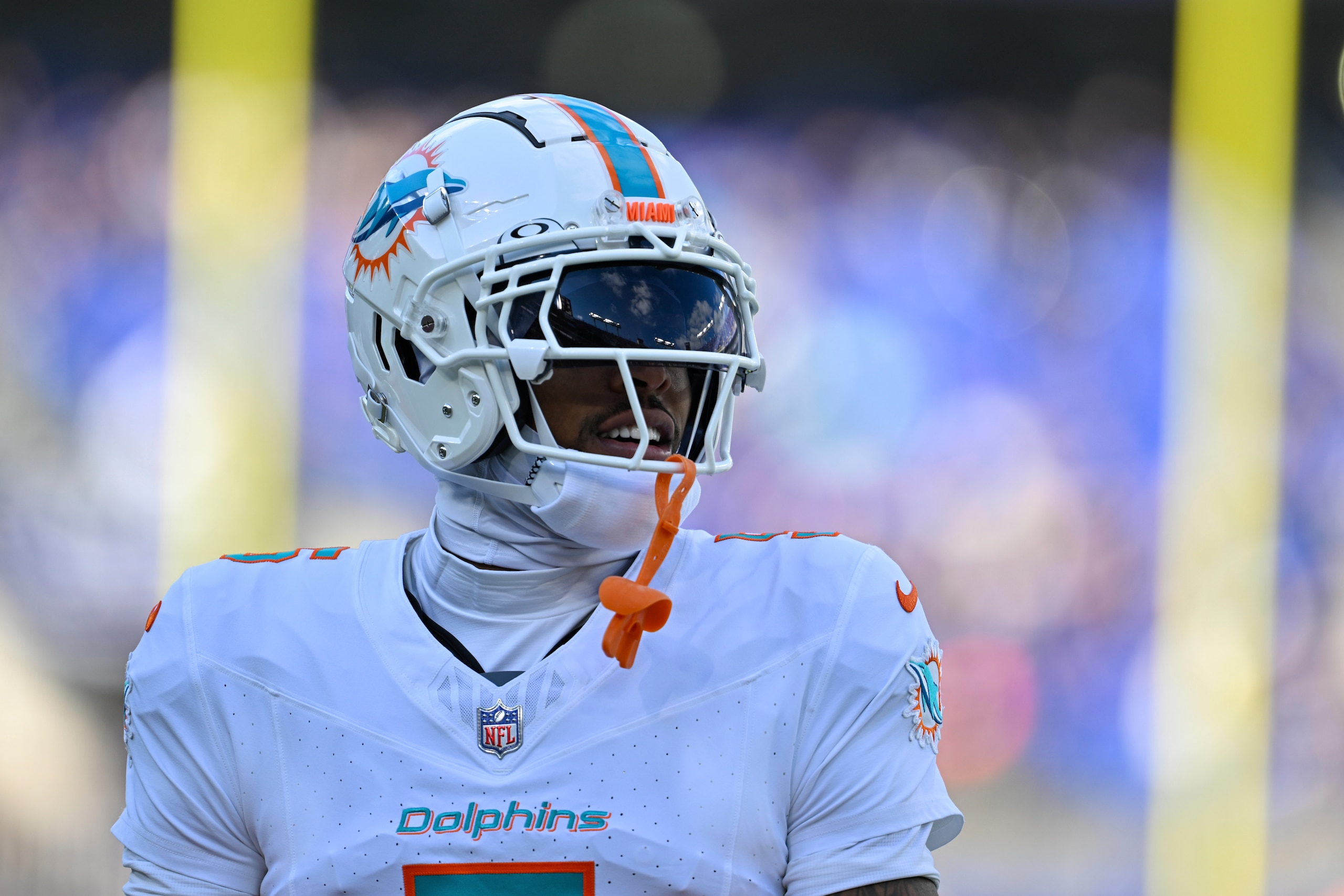 Dolphins Ravens Football