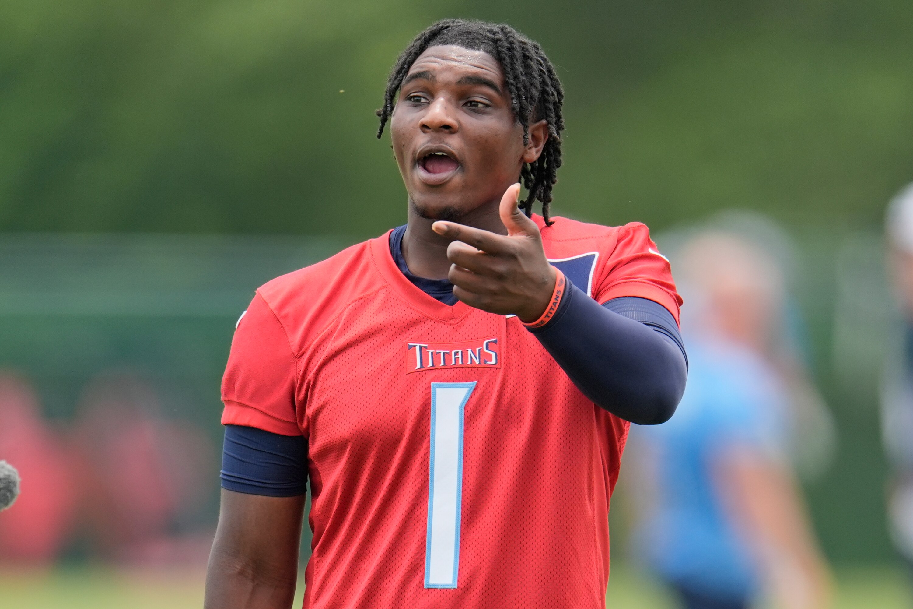 Cam Ward Says His Plan Is To 'Throw the F--k Out the Ball' to Prep for Titans Camp