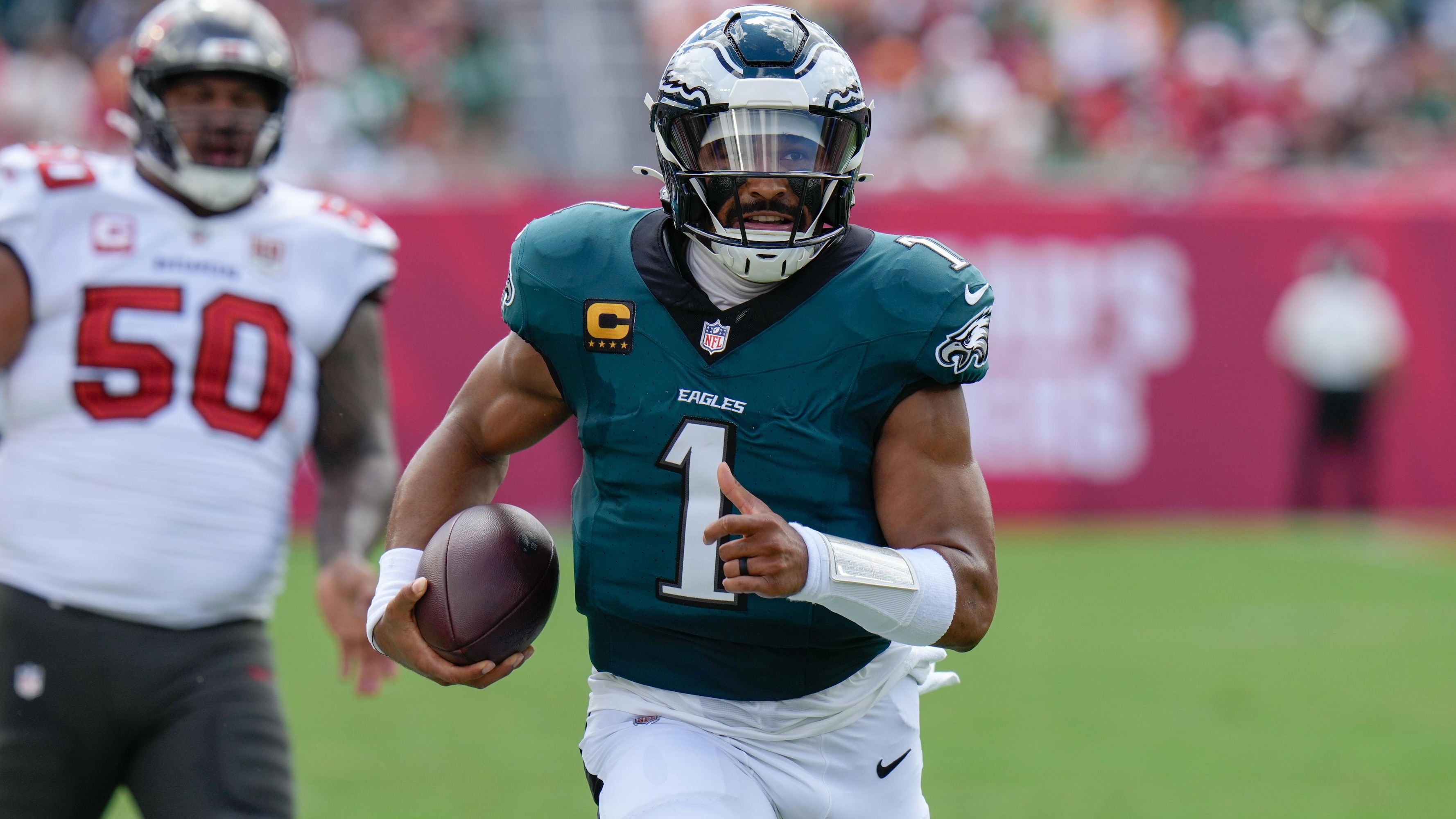 Jalen Hurts, Eagles Hyped by Fans for Offensive Creativity in Win vs. Baker, Bucs