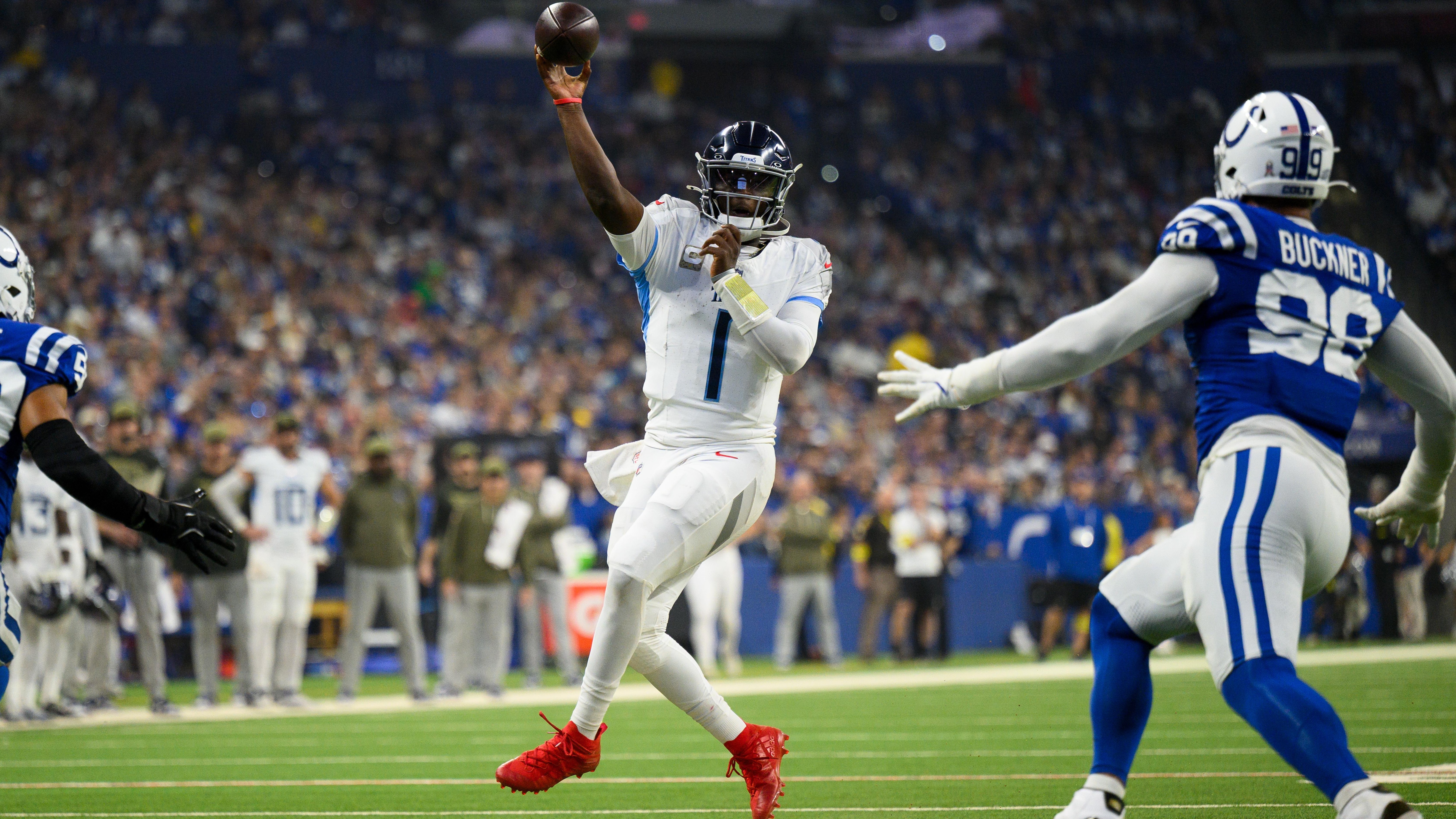 Titans Colts Football