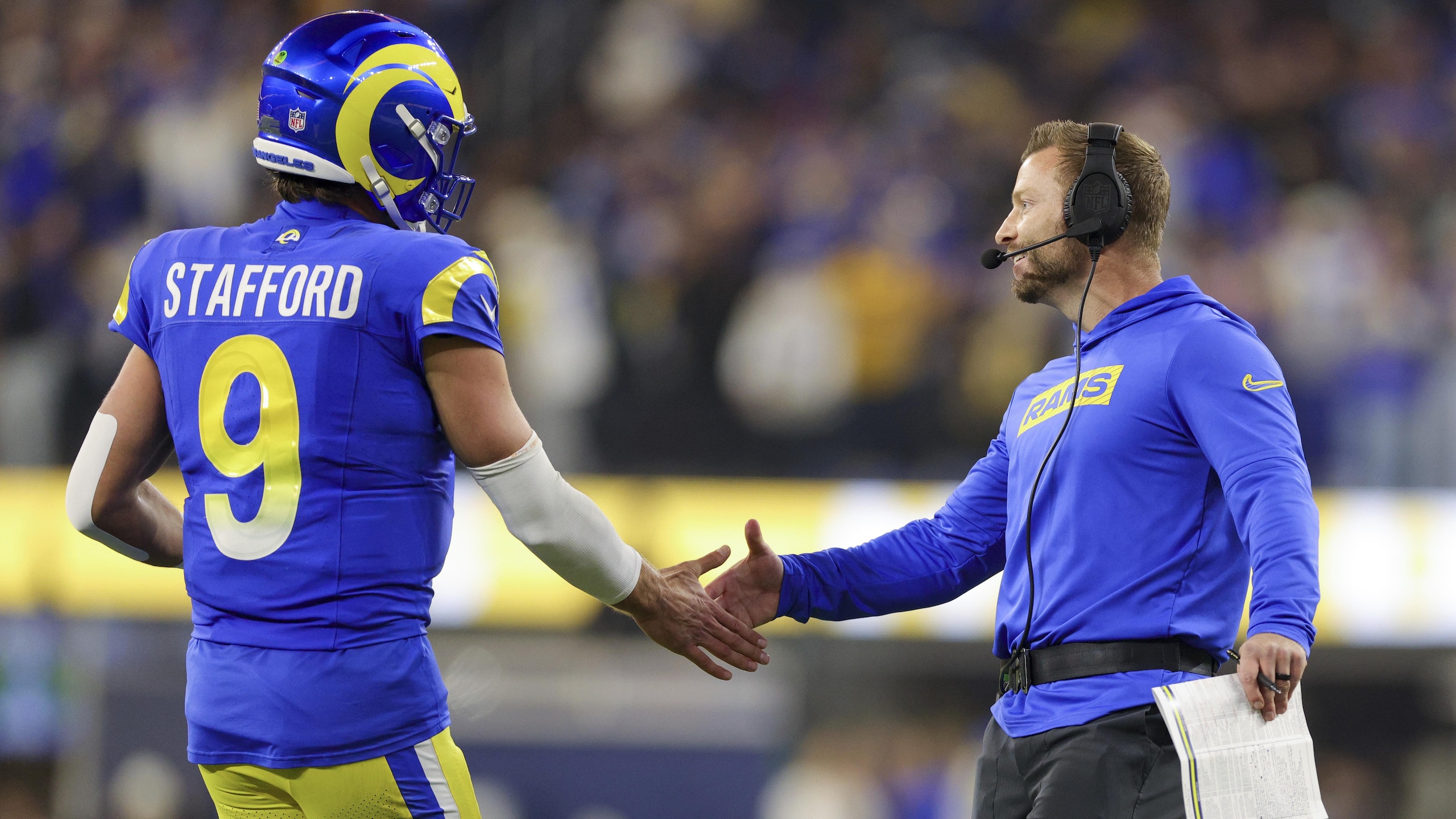 Cardinals Rams Football