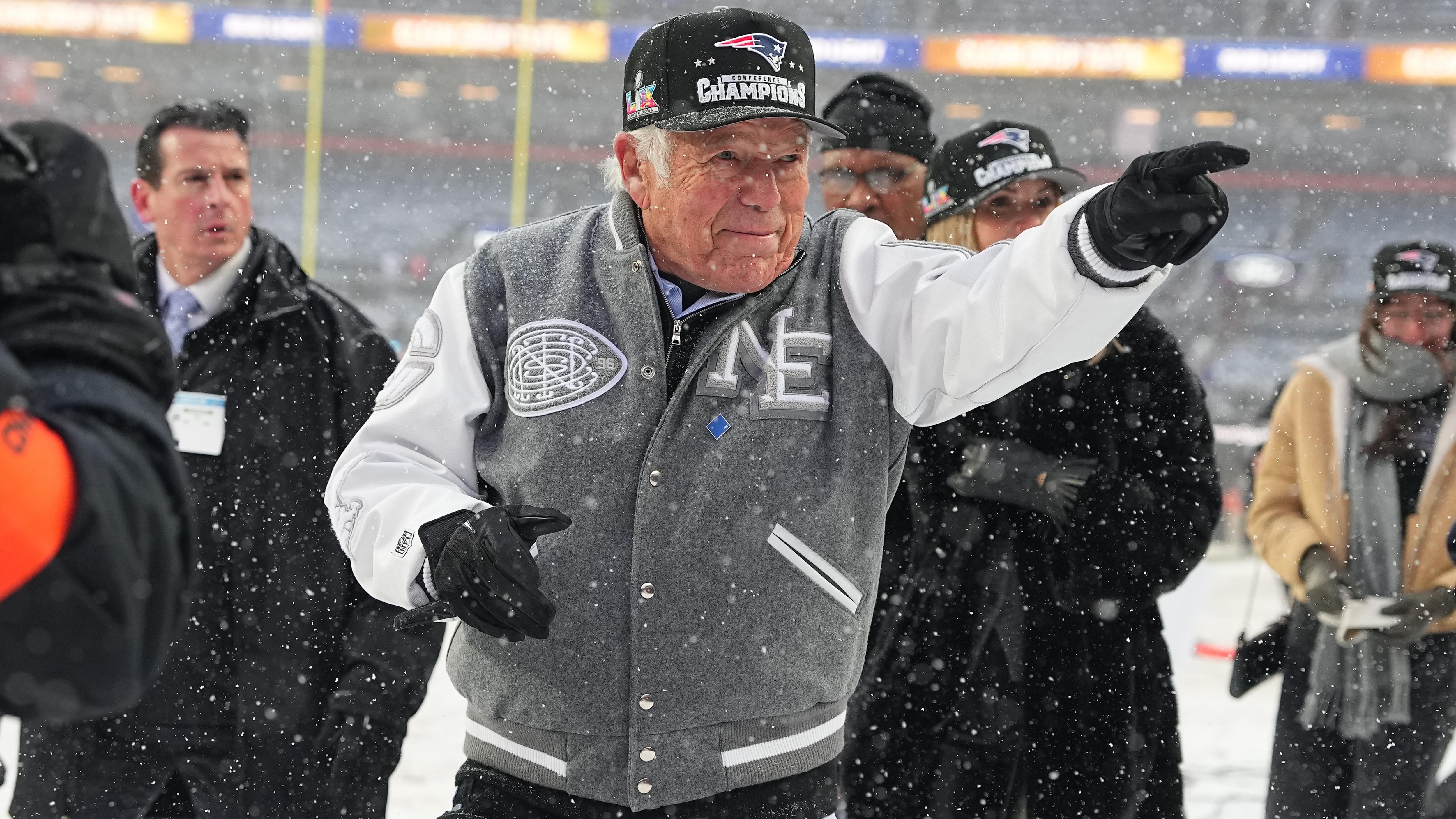 Patriots Broncos Football