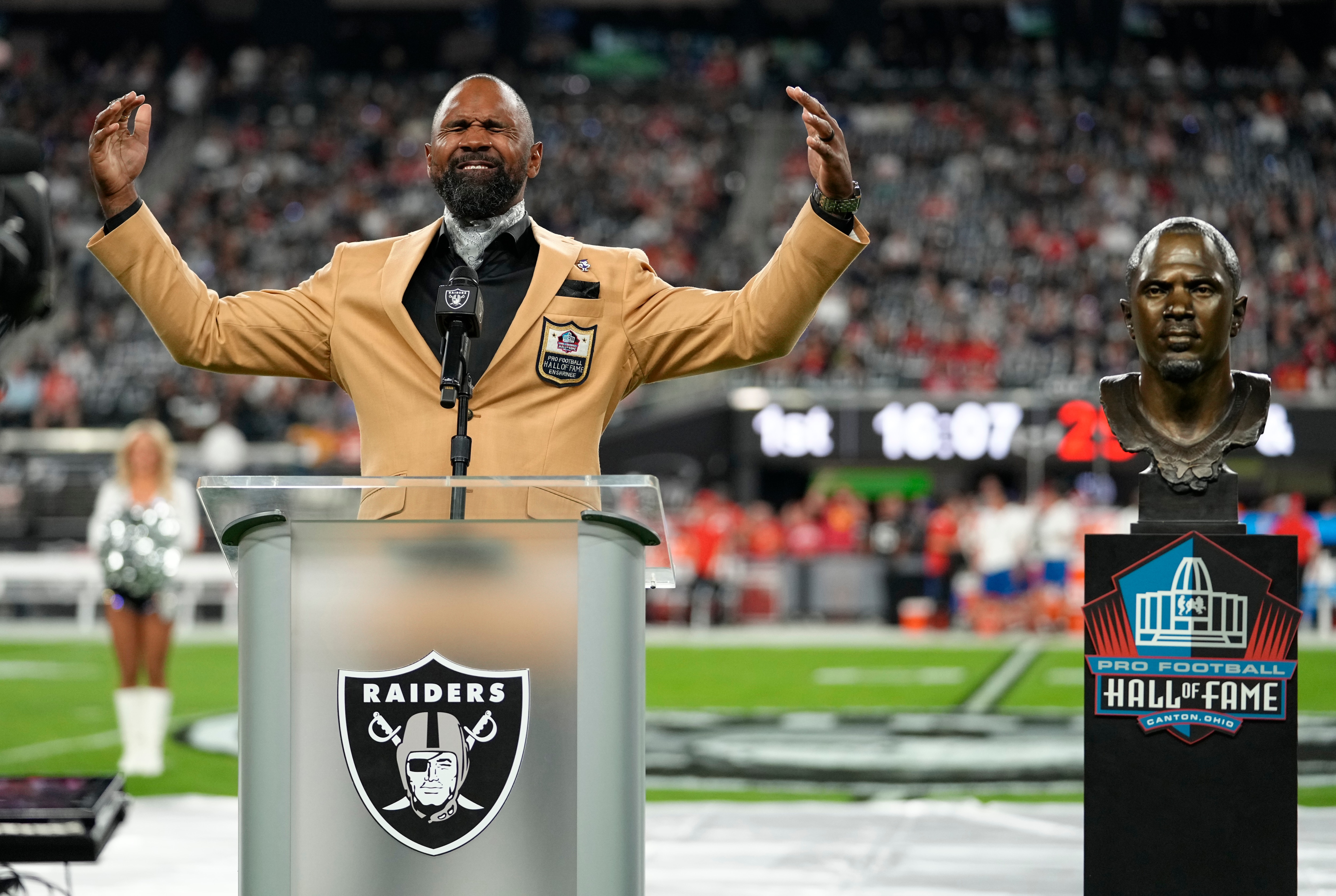 Chiefs Raiders Football