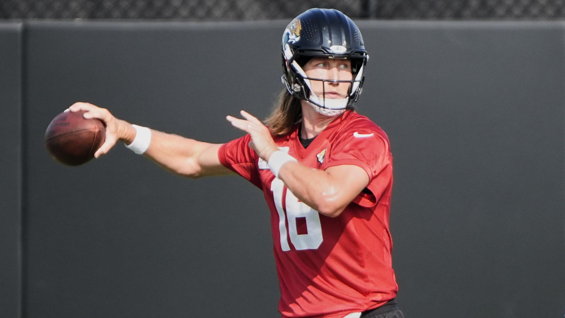 Liam Coen Says Trevor Lawrence Has Done ‘Phenomenal Job’ Learning Jaguars’ New Offense