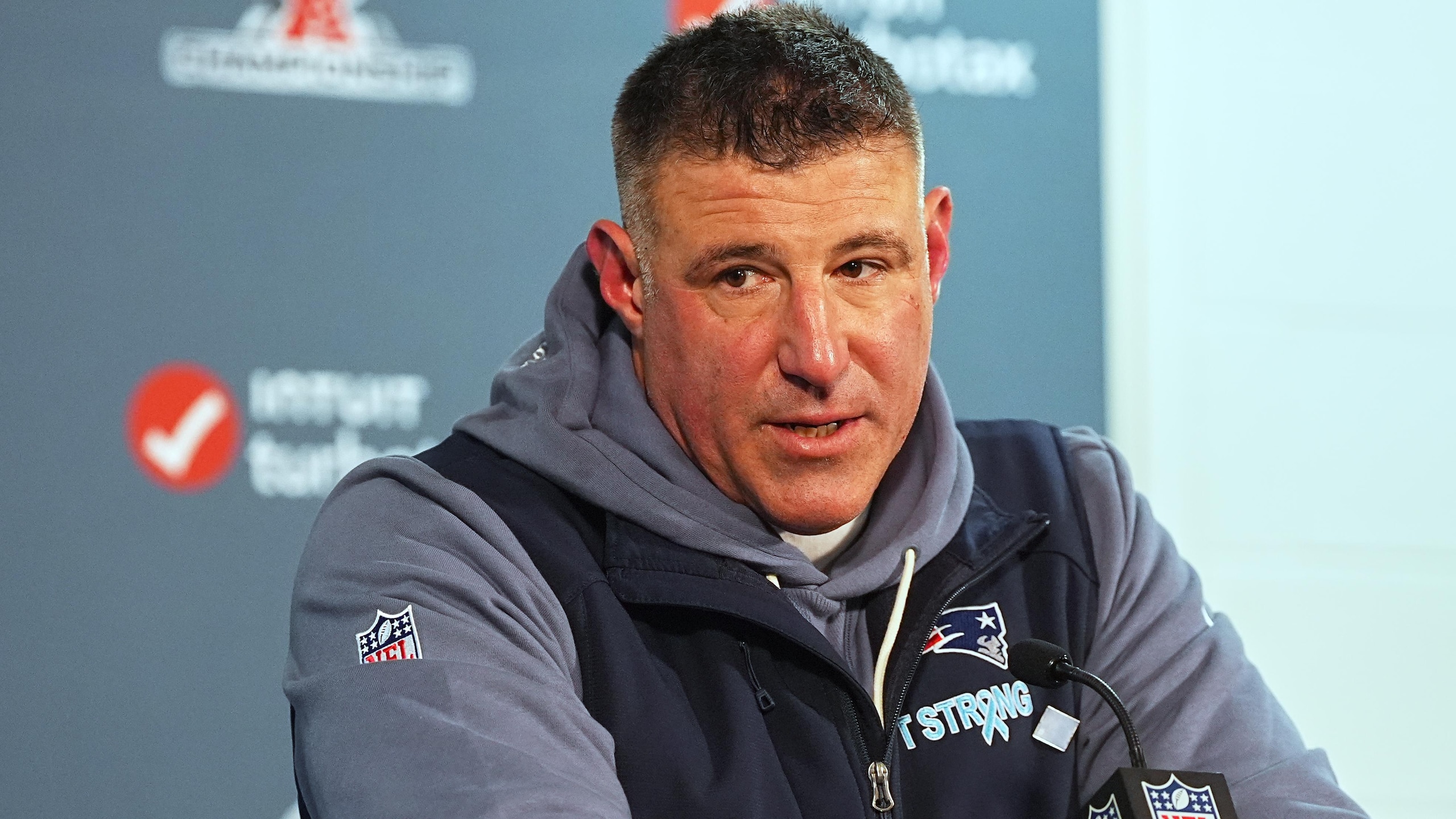 Patriots Broncos Football