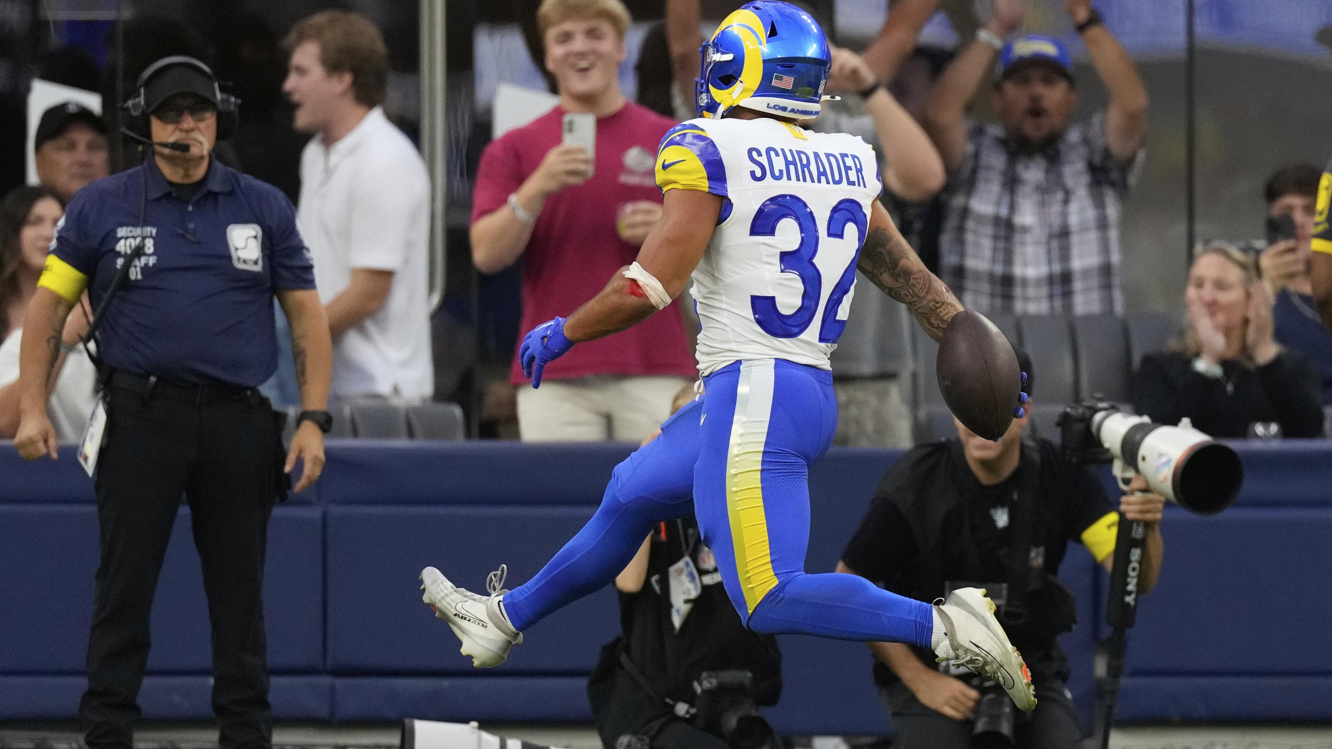 Cowboys Rams Football