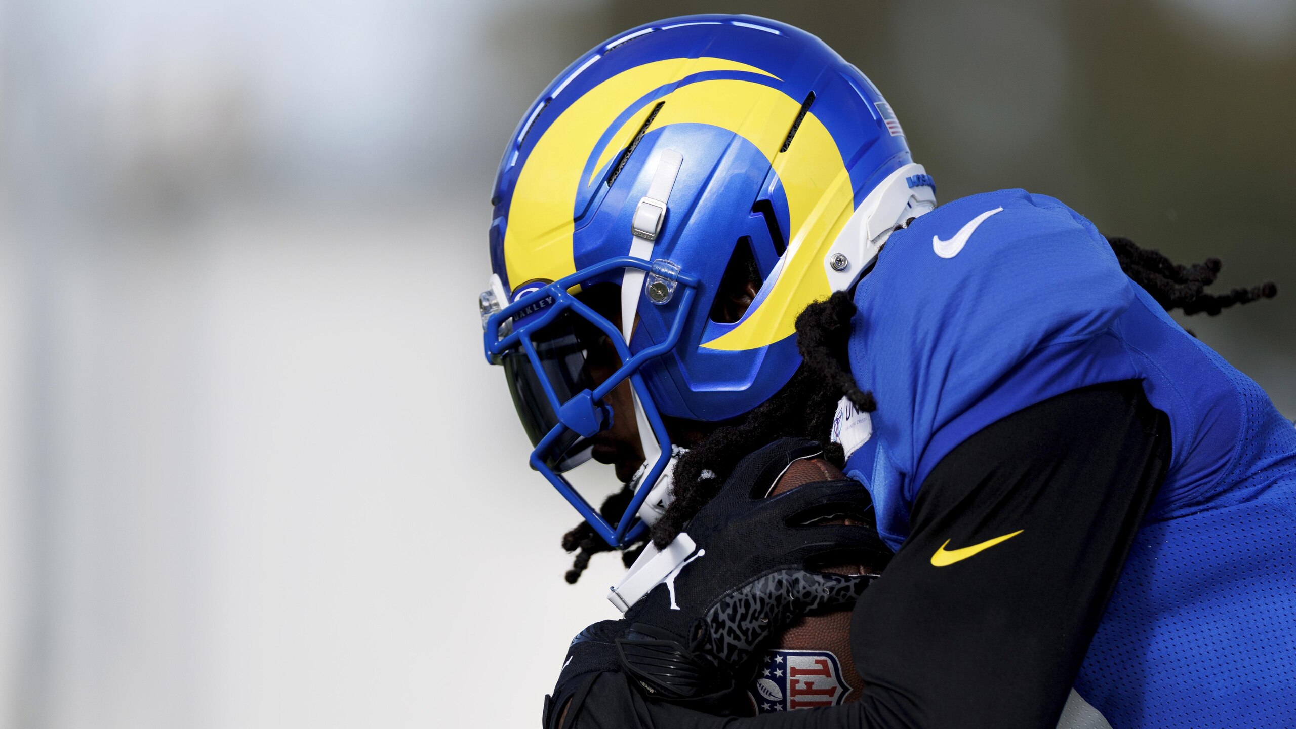 Rams Camp Football