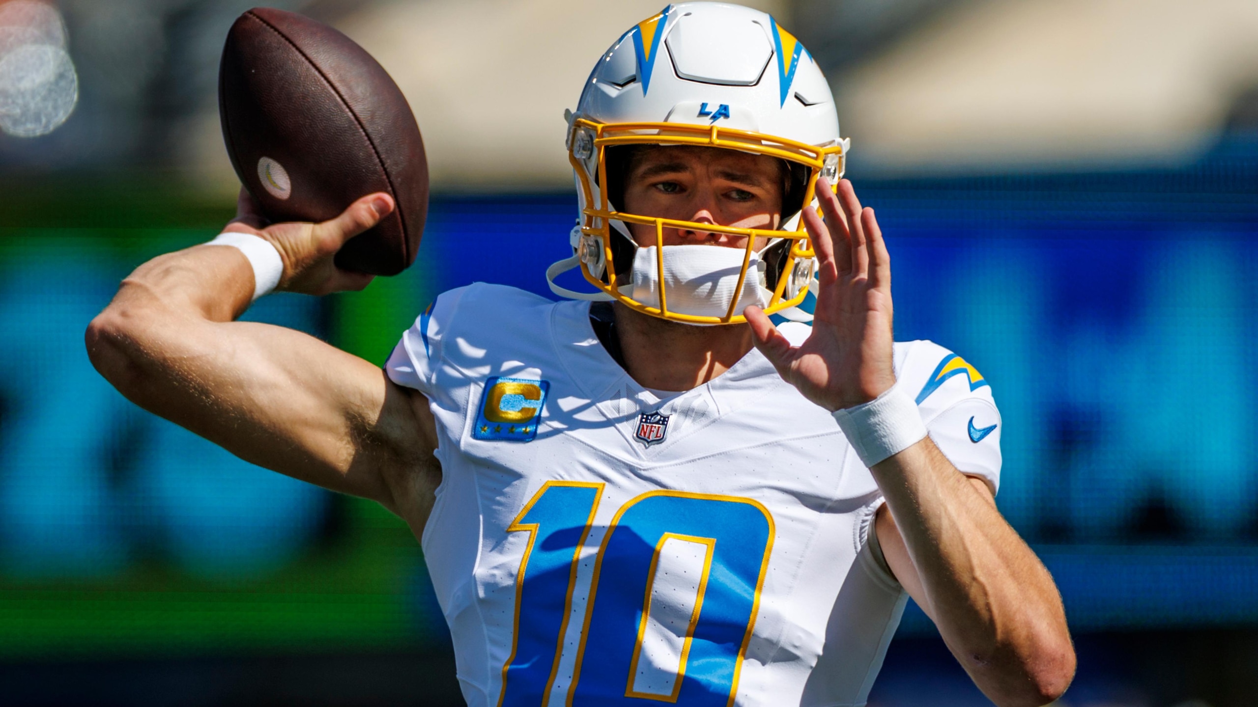Chargers Giants Football