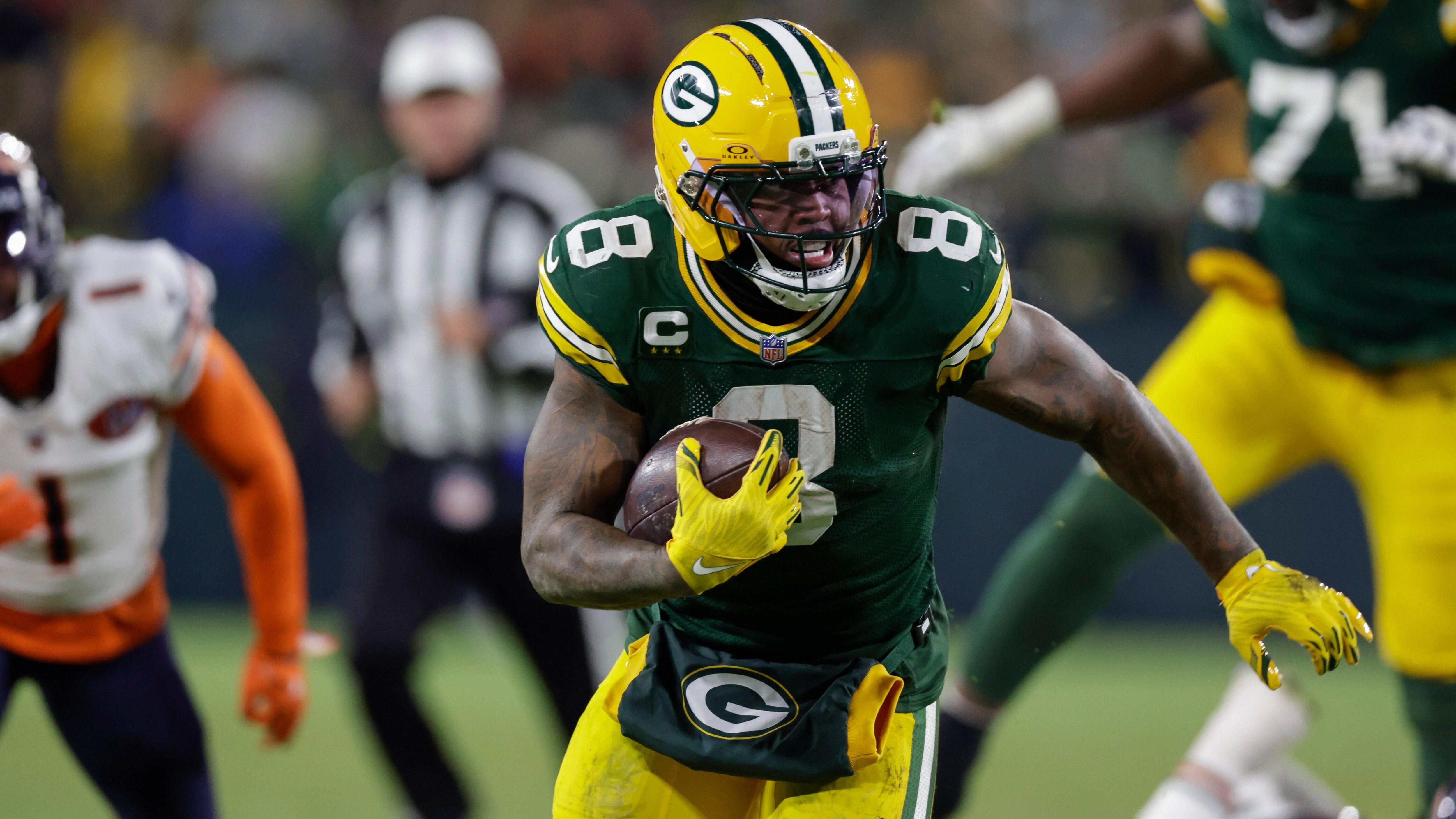 Bears Packers Football