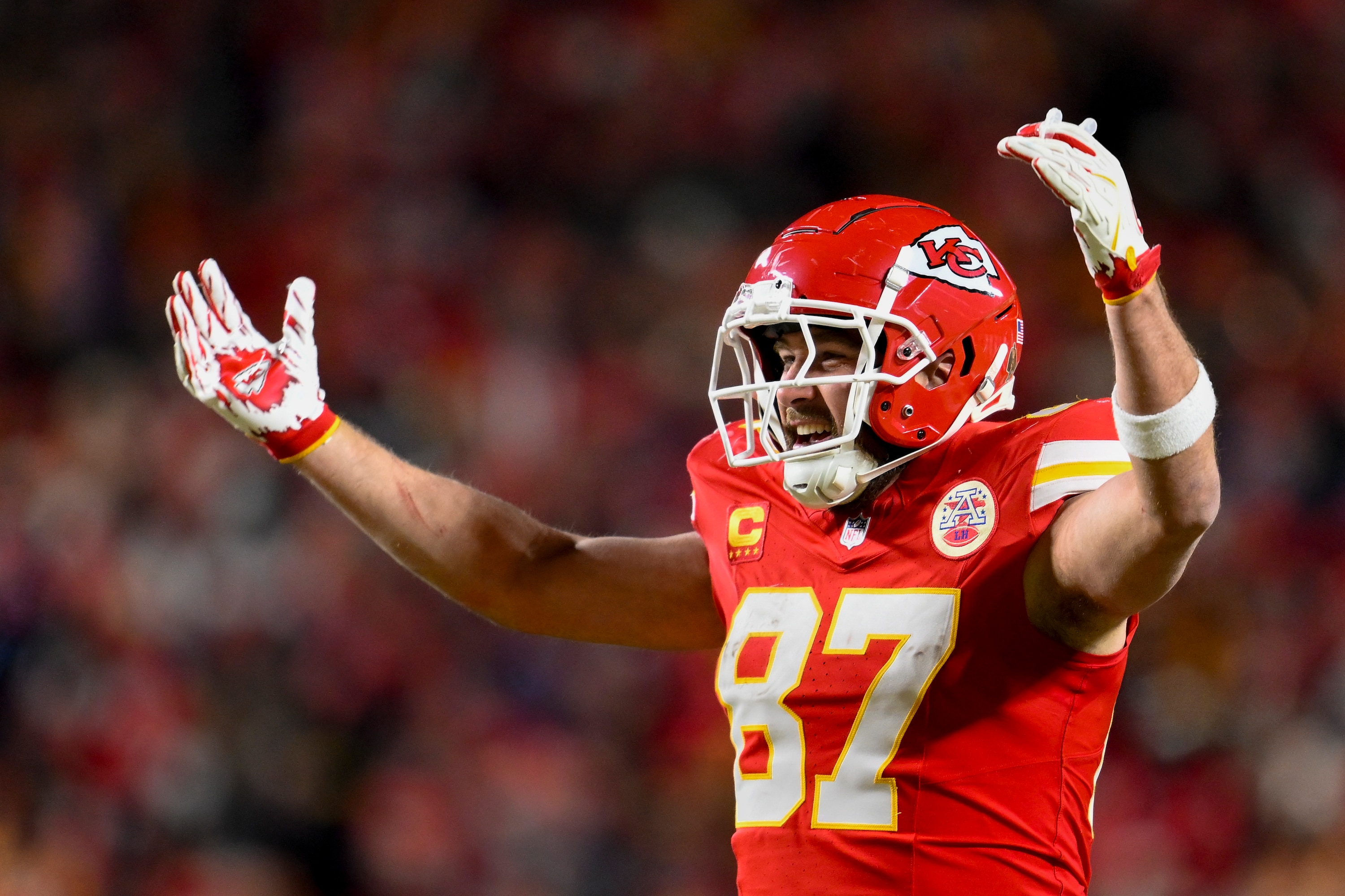 Travis Kelce Says It 'Wasn't a Hard Decision' to Return to Chiefs, 'A Lot to Prove'