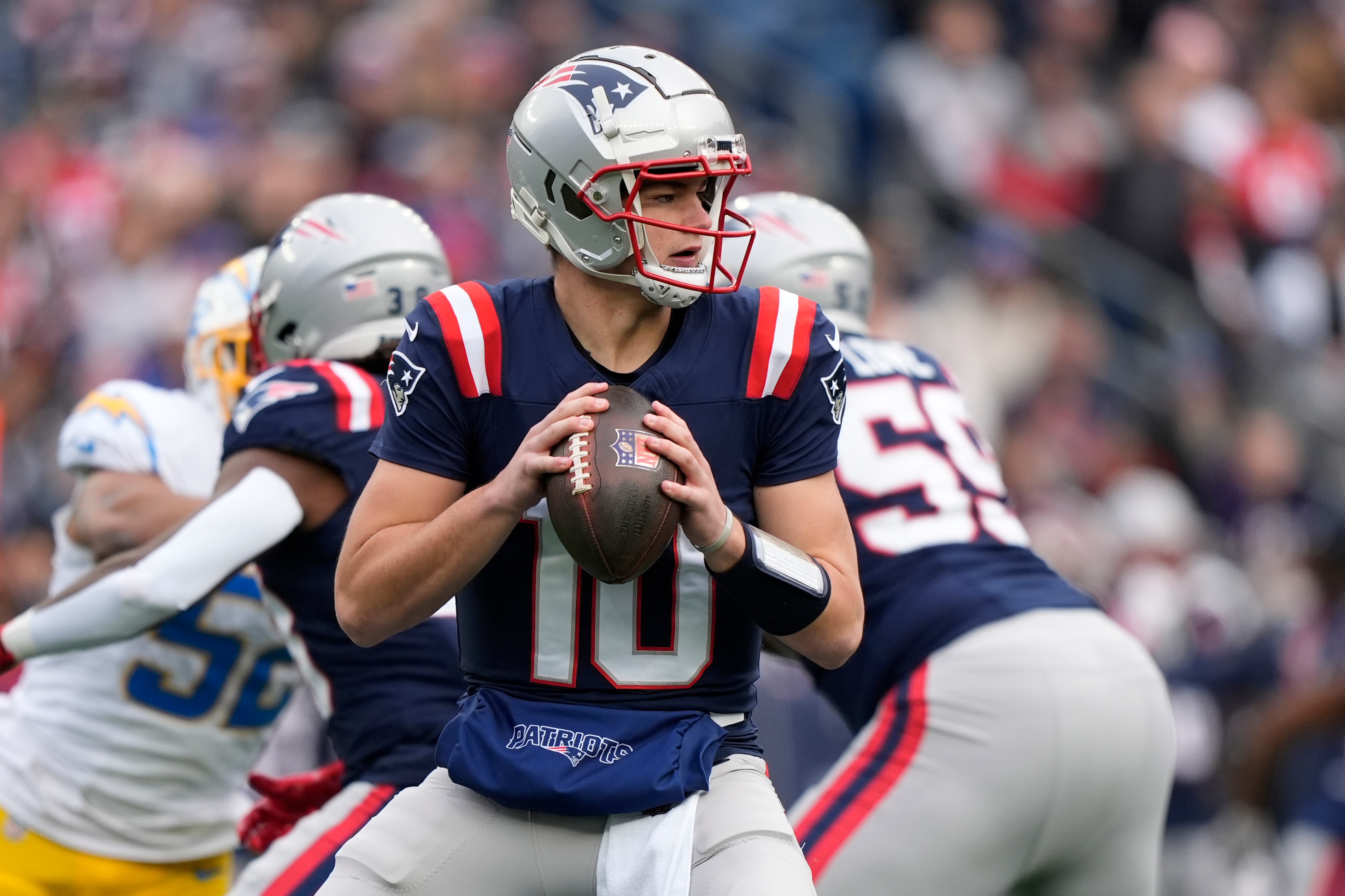 Chargers Patriots Football