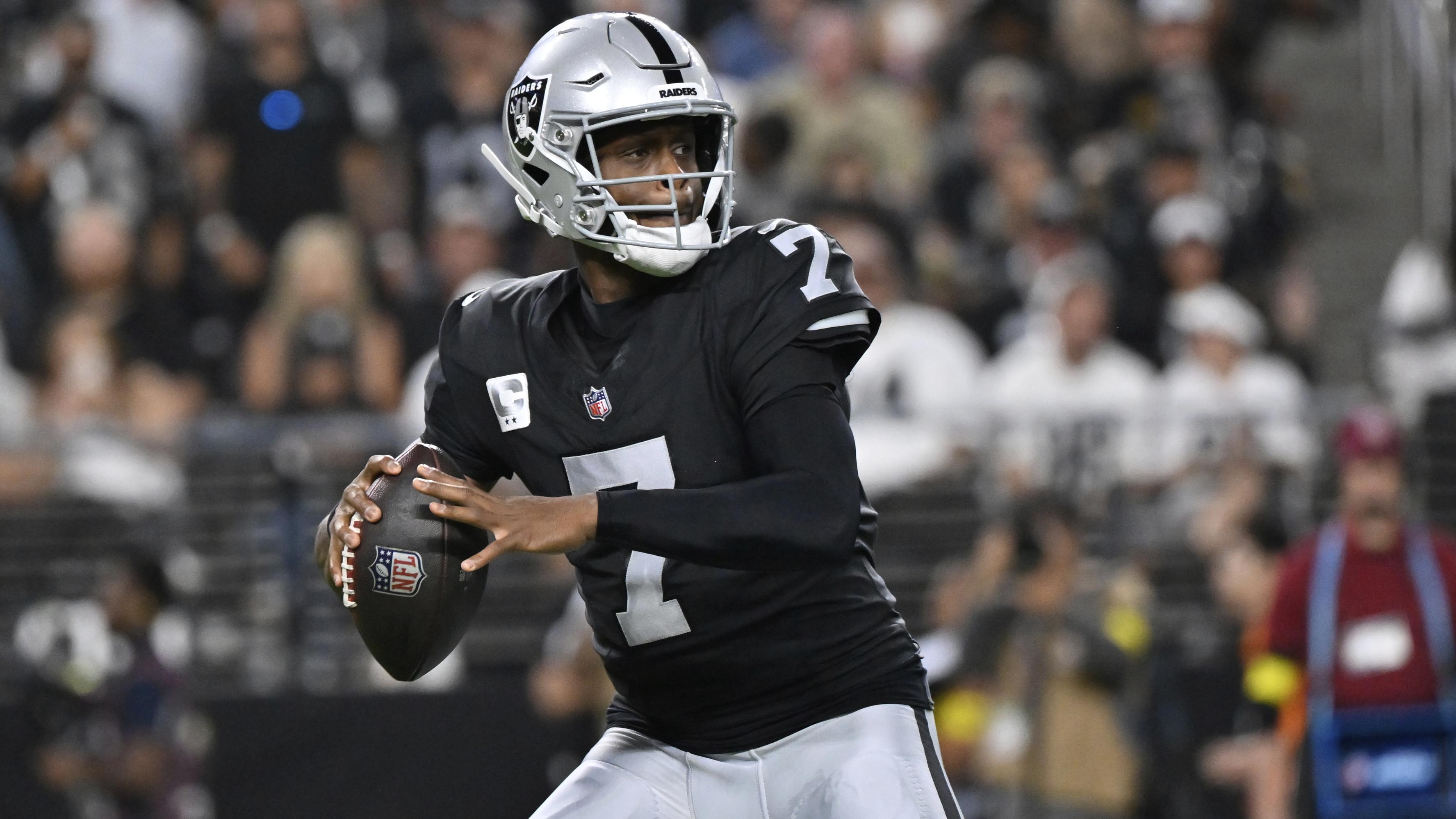 Chargers Raiders Football