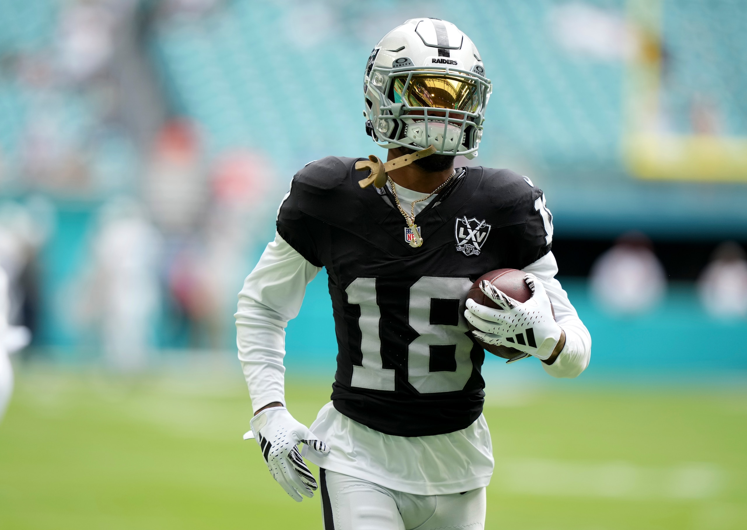 Raiders Buccaneers Football