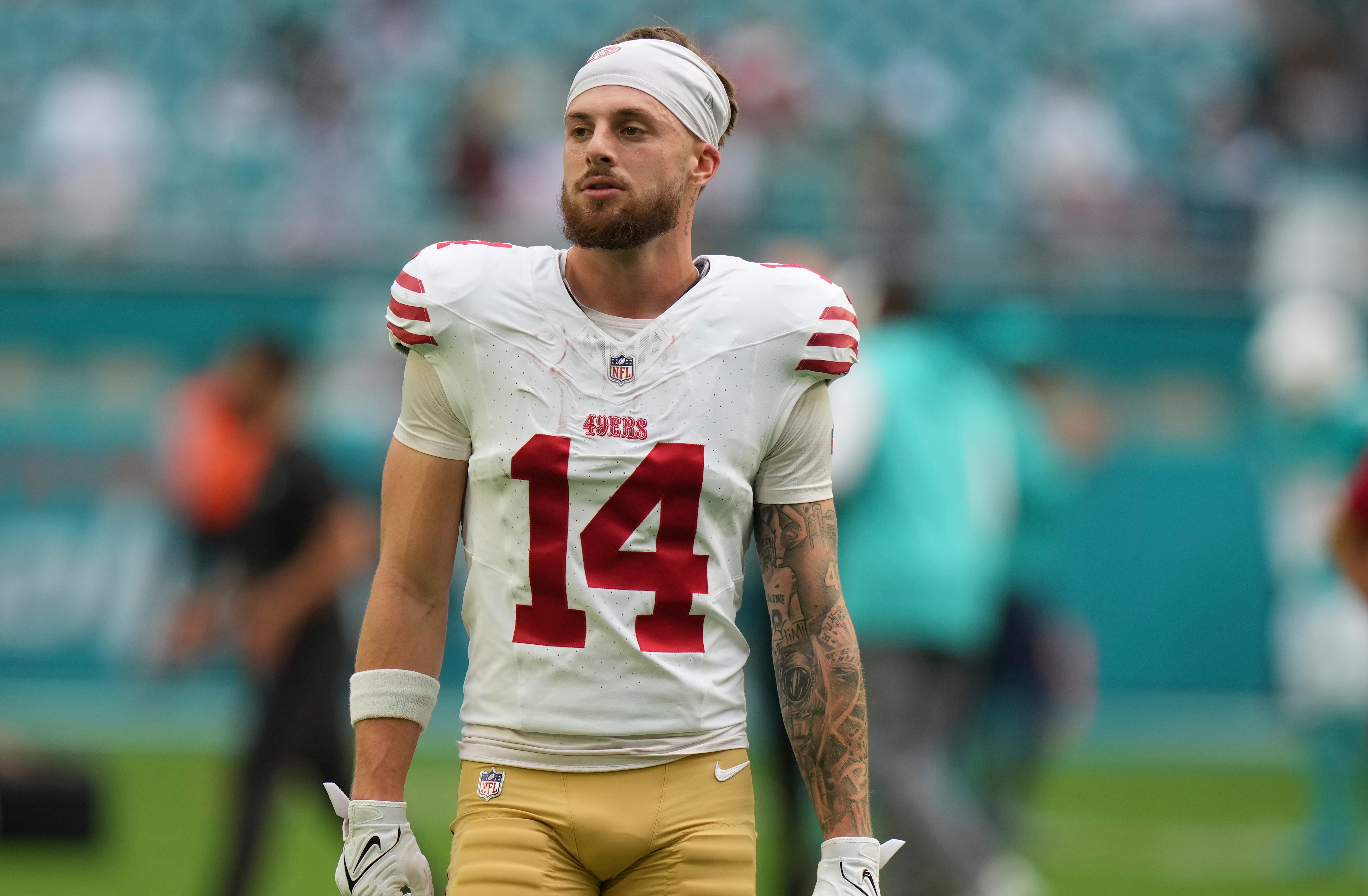 49ers Dolphins Football