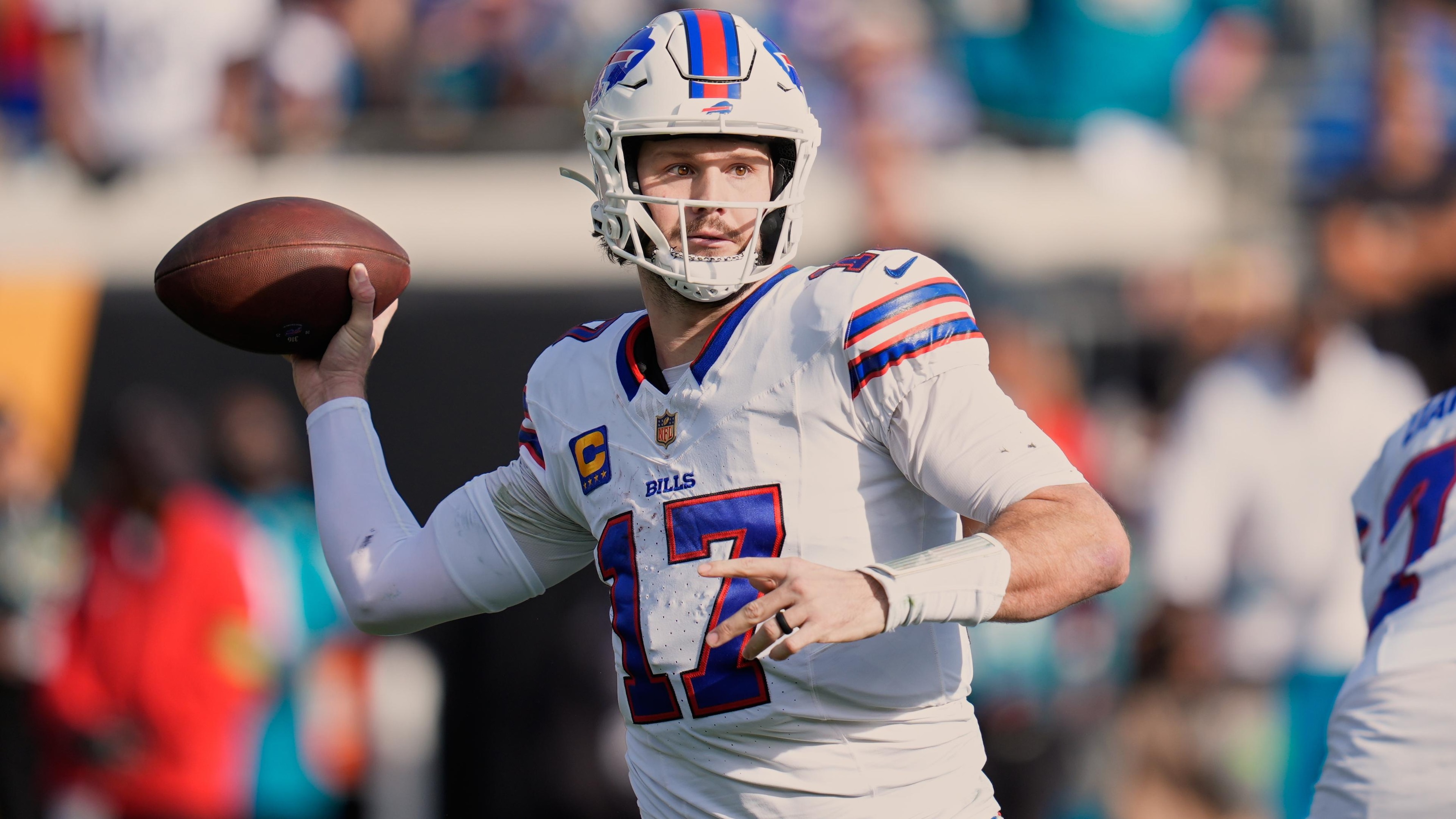 Bills' Josh Allen Hyped as 'Superman' by NFL Exec Ahead of Playoff Matchup vs. Bo Nix, Broncos