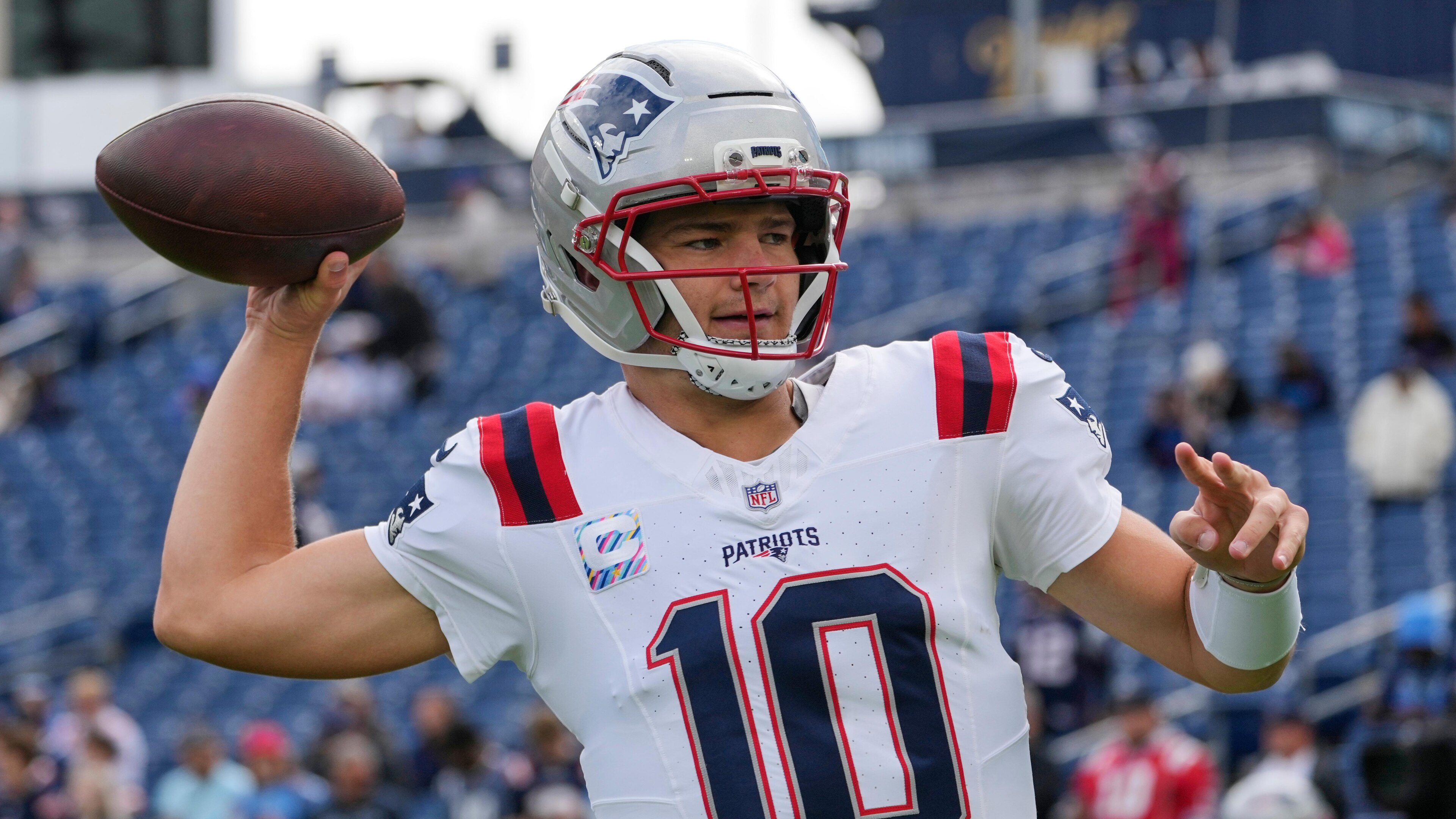 Patriots Titans Football