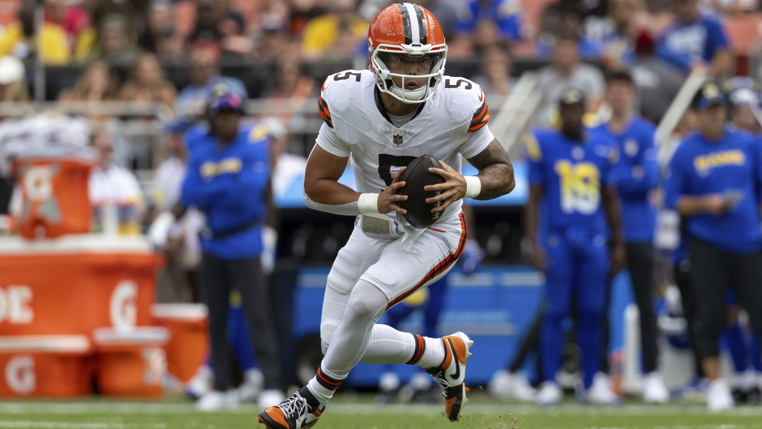 Rams Browns Football