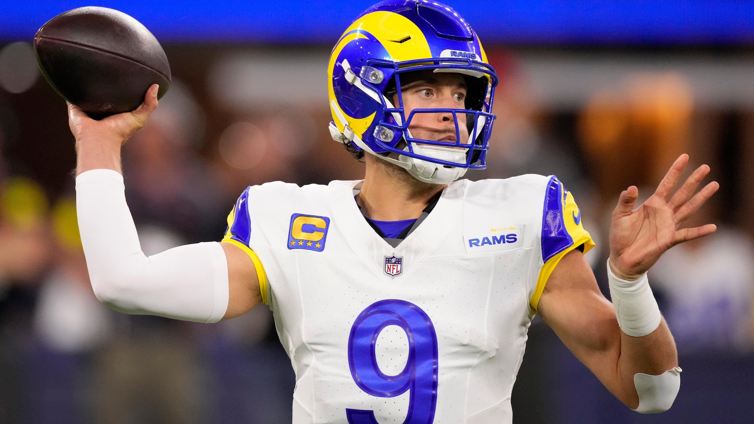 Buccaneers Rams Football