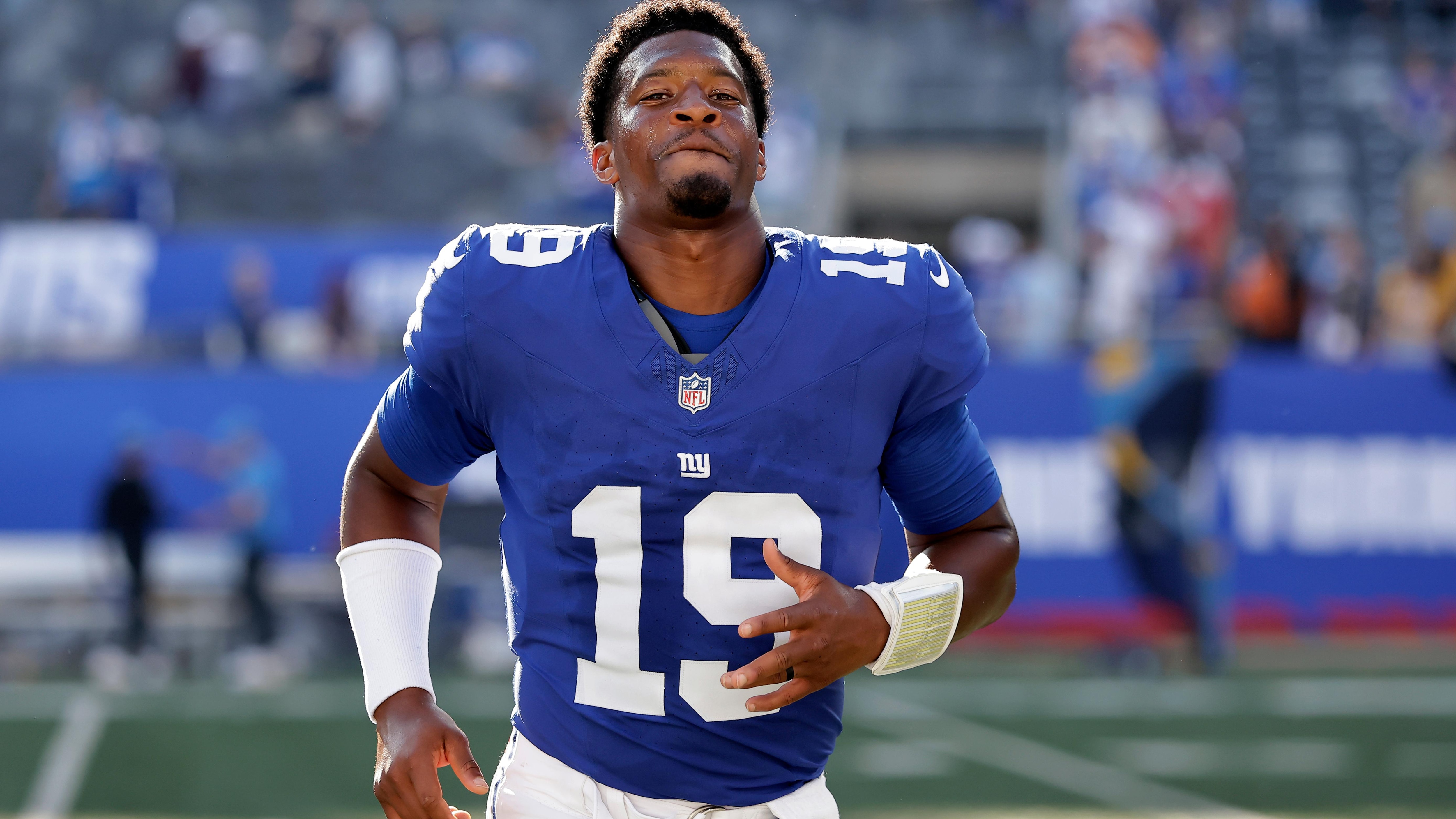 Chargers Giants Football