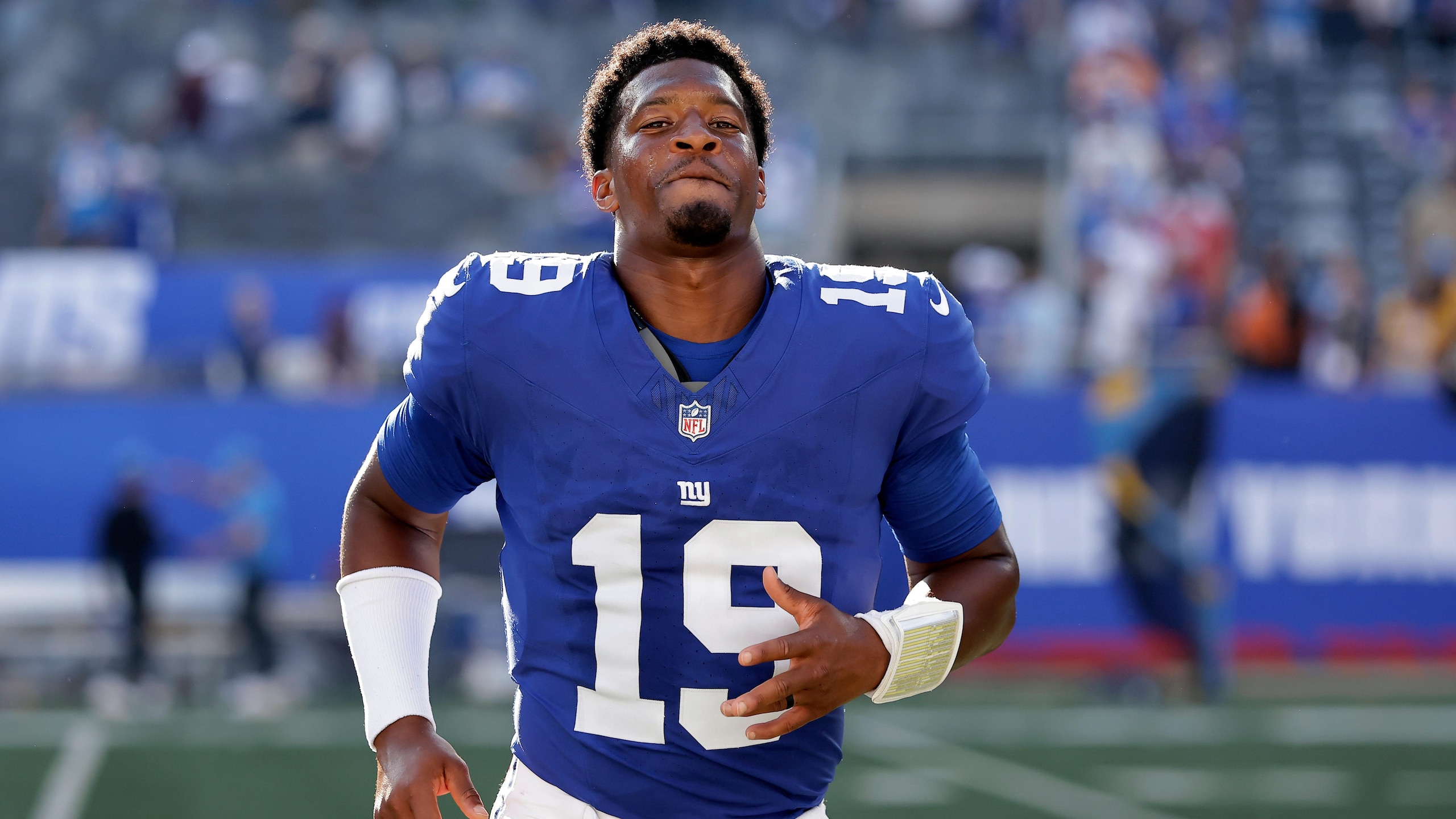 Chargers Giants Football
