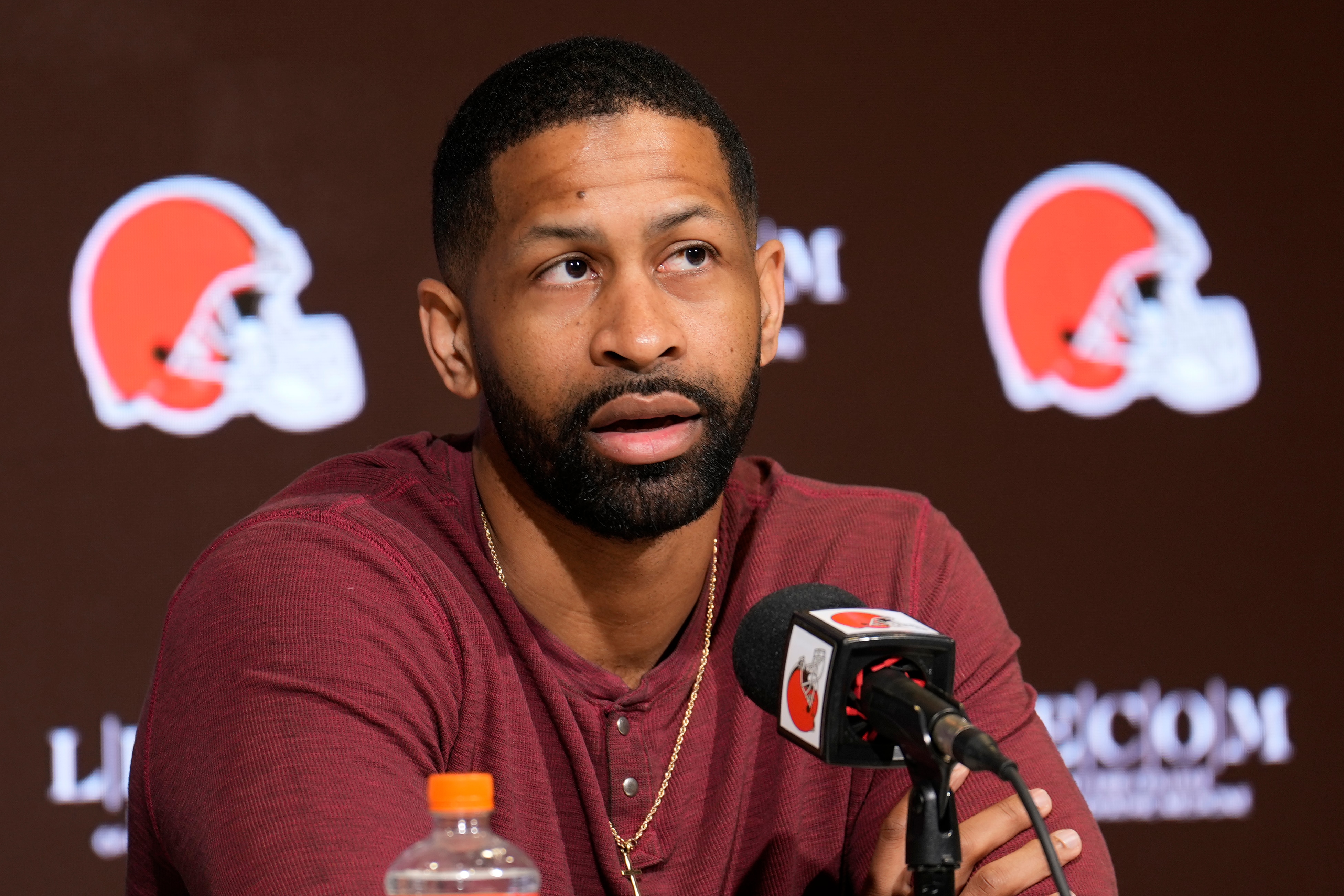 Browns Wrapup Football