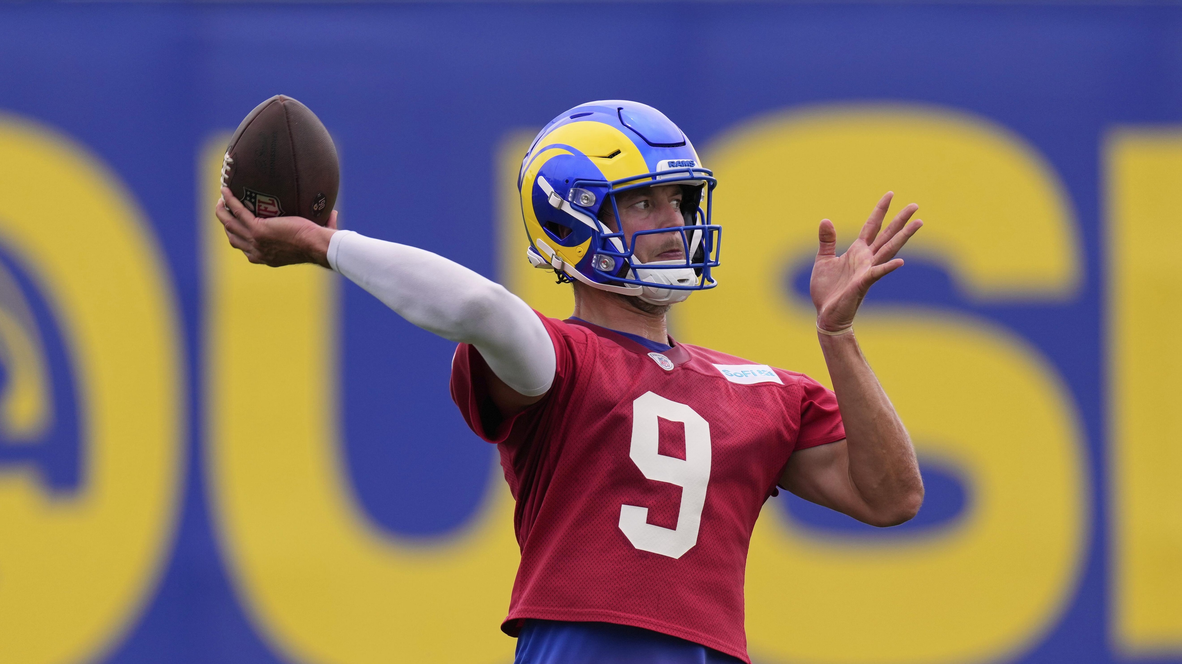 Matthew Stafford, Rams Haven’t Discussed Surgery for Back Injury, Sean McVay Says