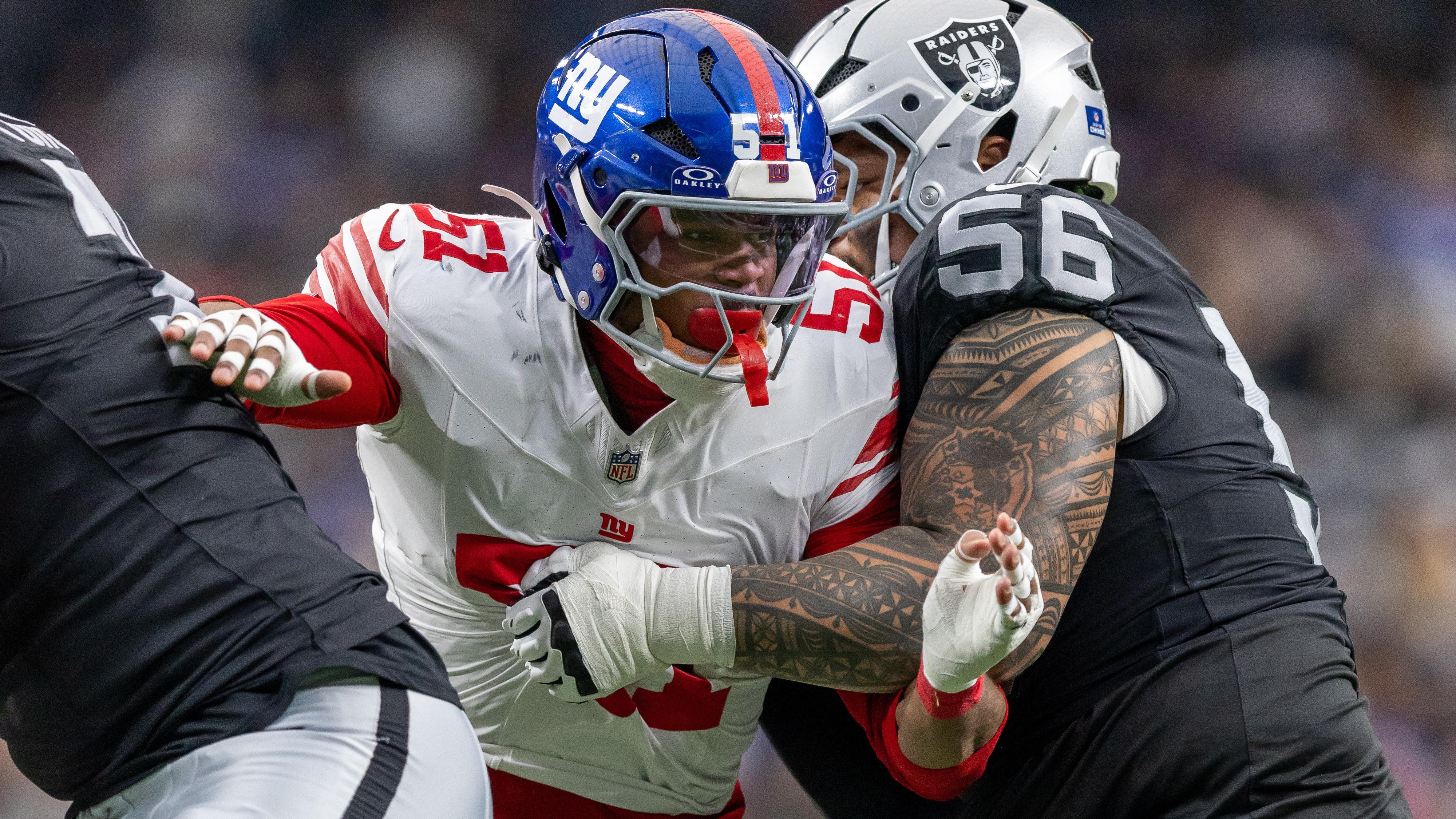 Giants Raiders Football