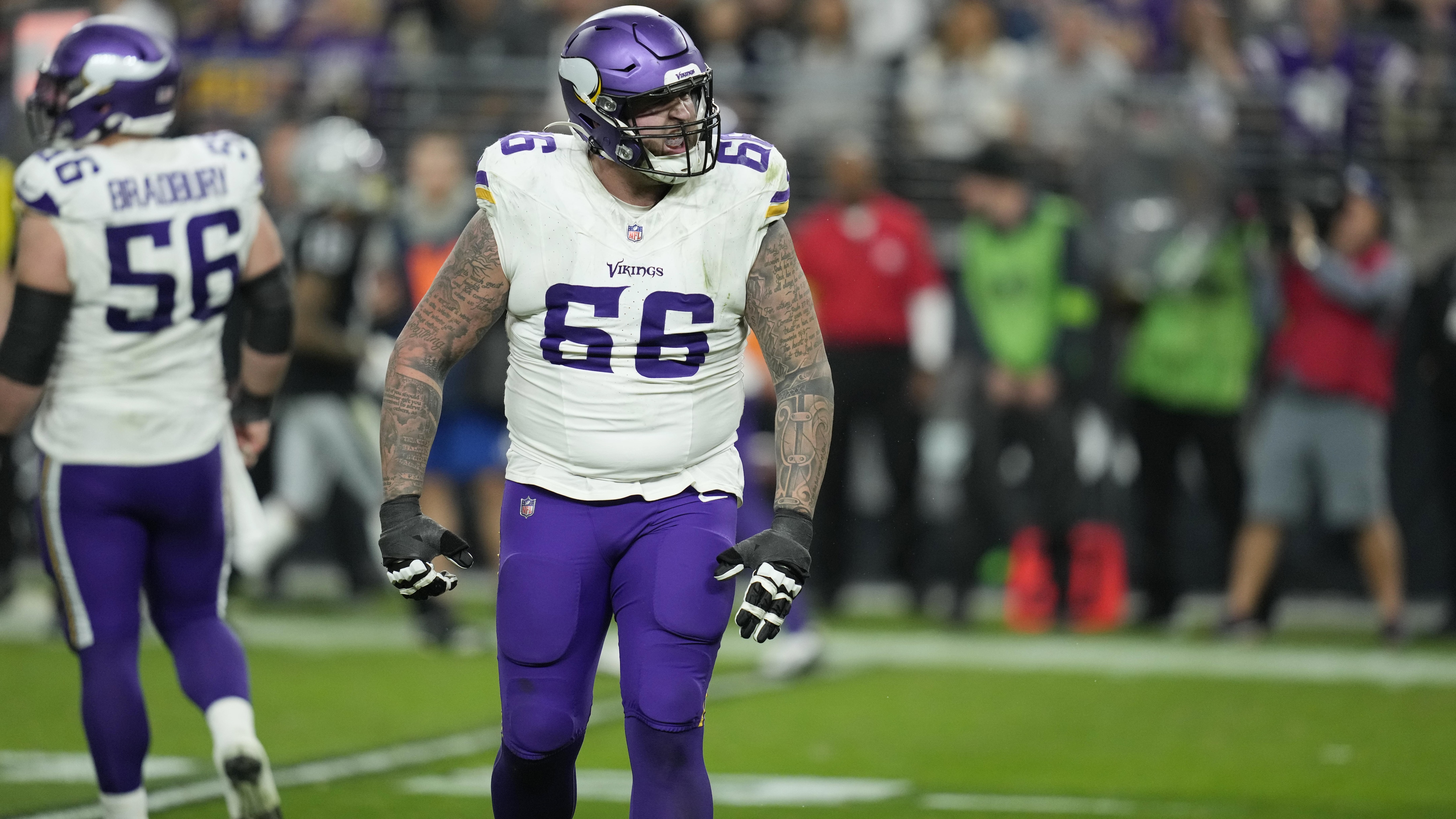 Vikings Raiders Football