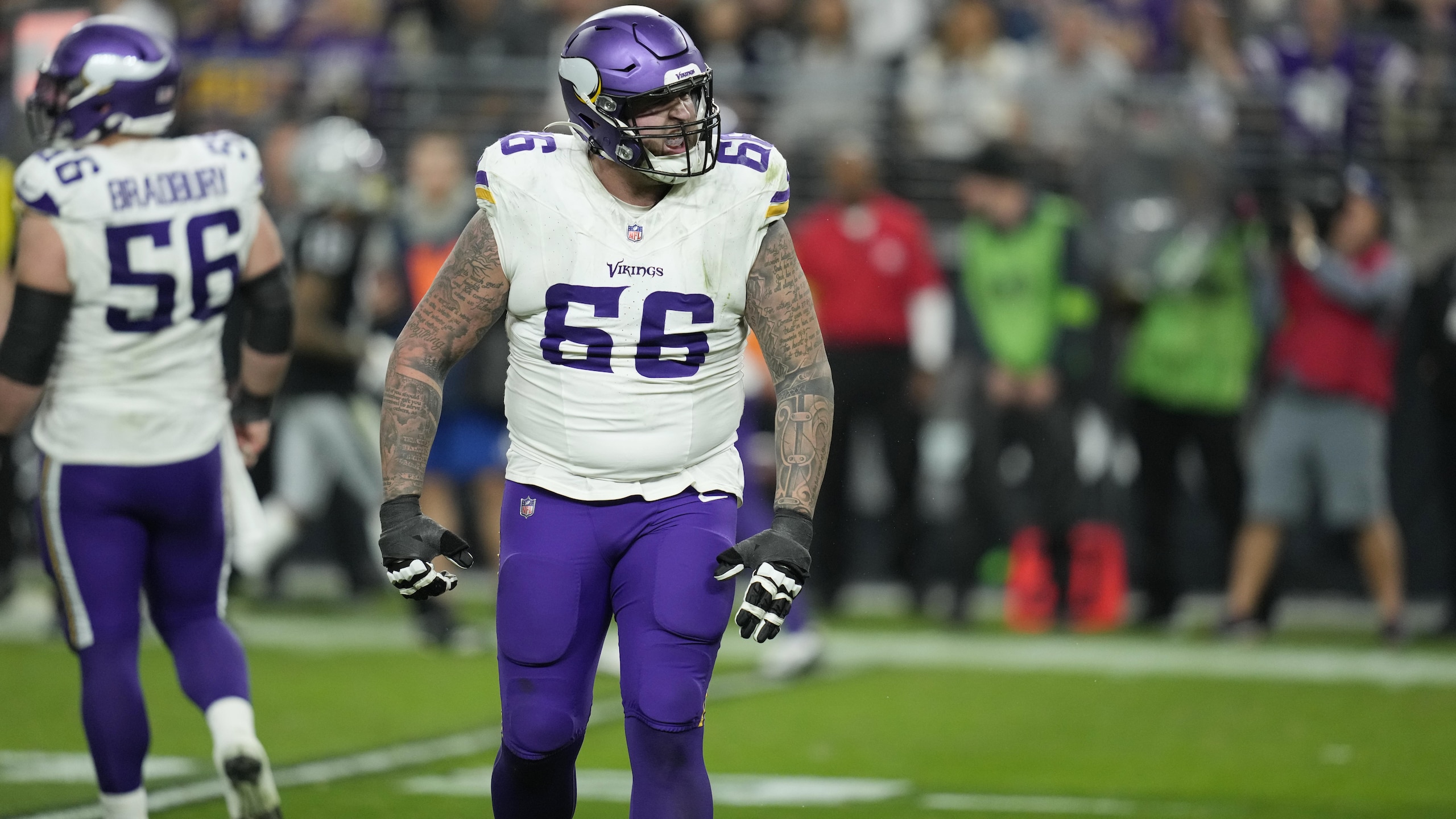 Vikings Raiders Football