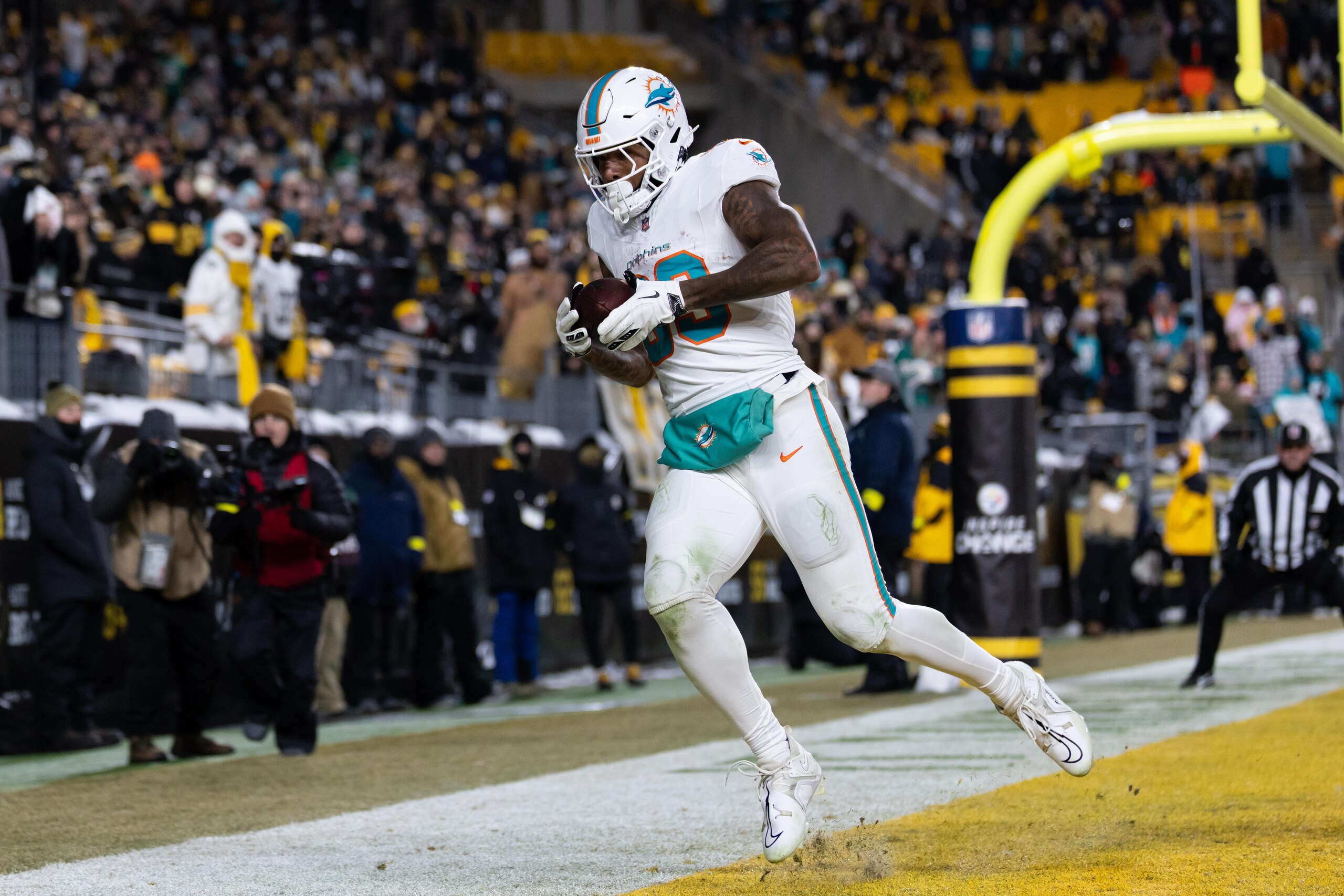Dolphins Steelers Football