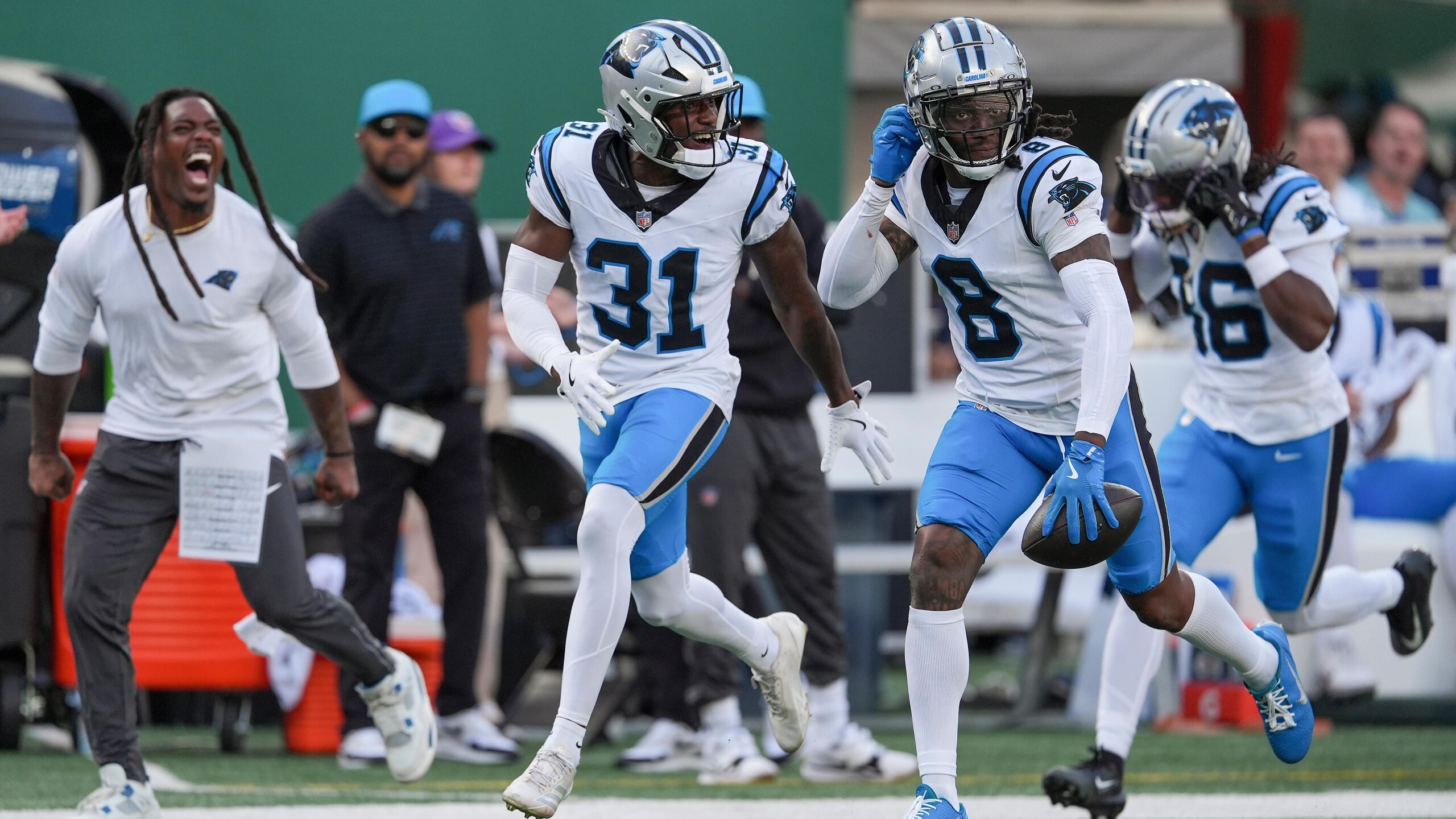 Panthers Jets Football