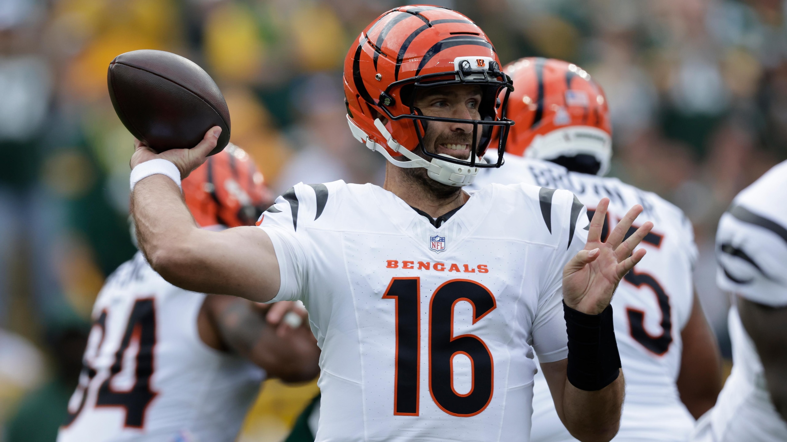 Bengals Packers Football