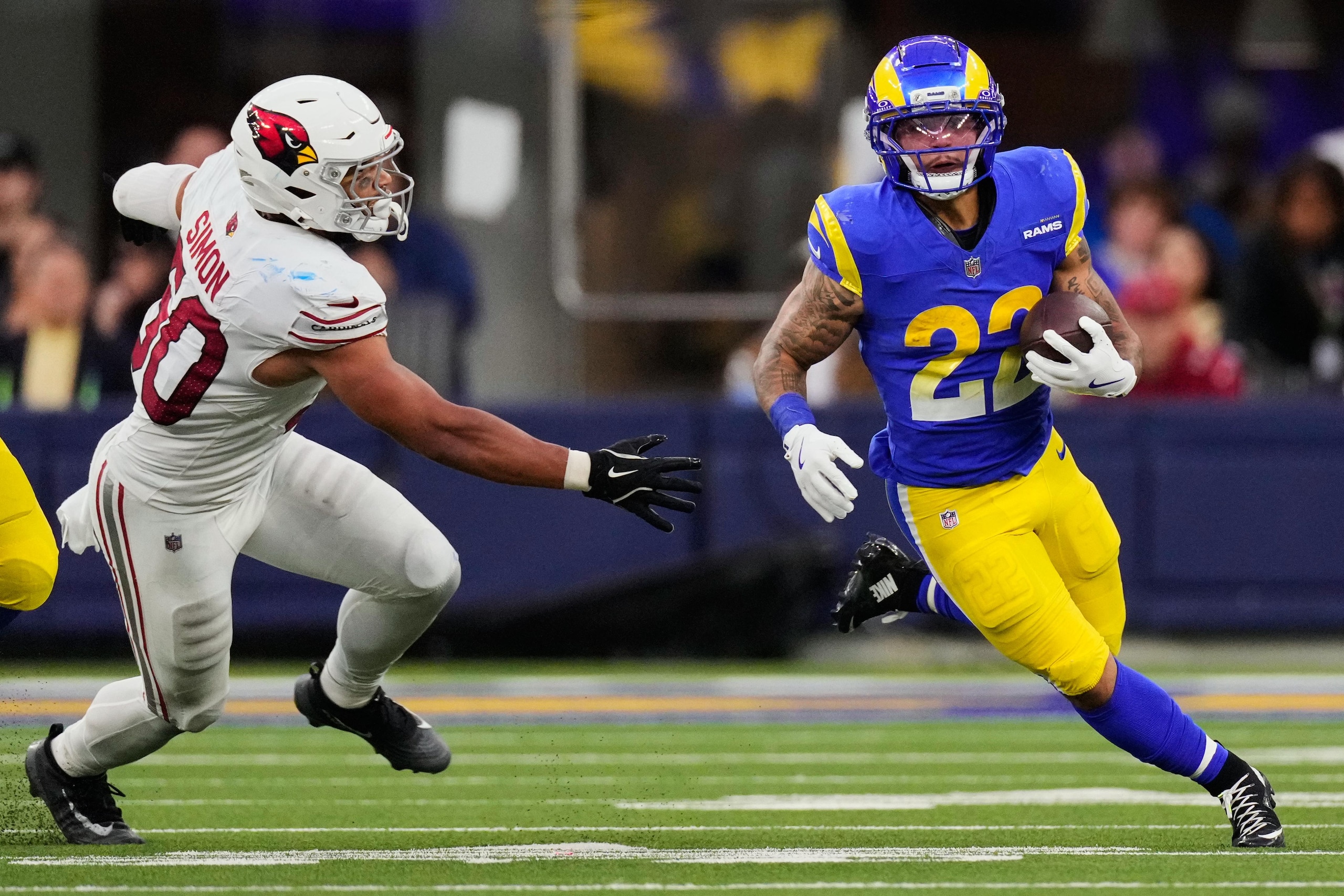 Cardinals Rams Football
