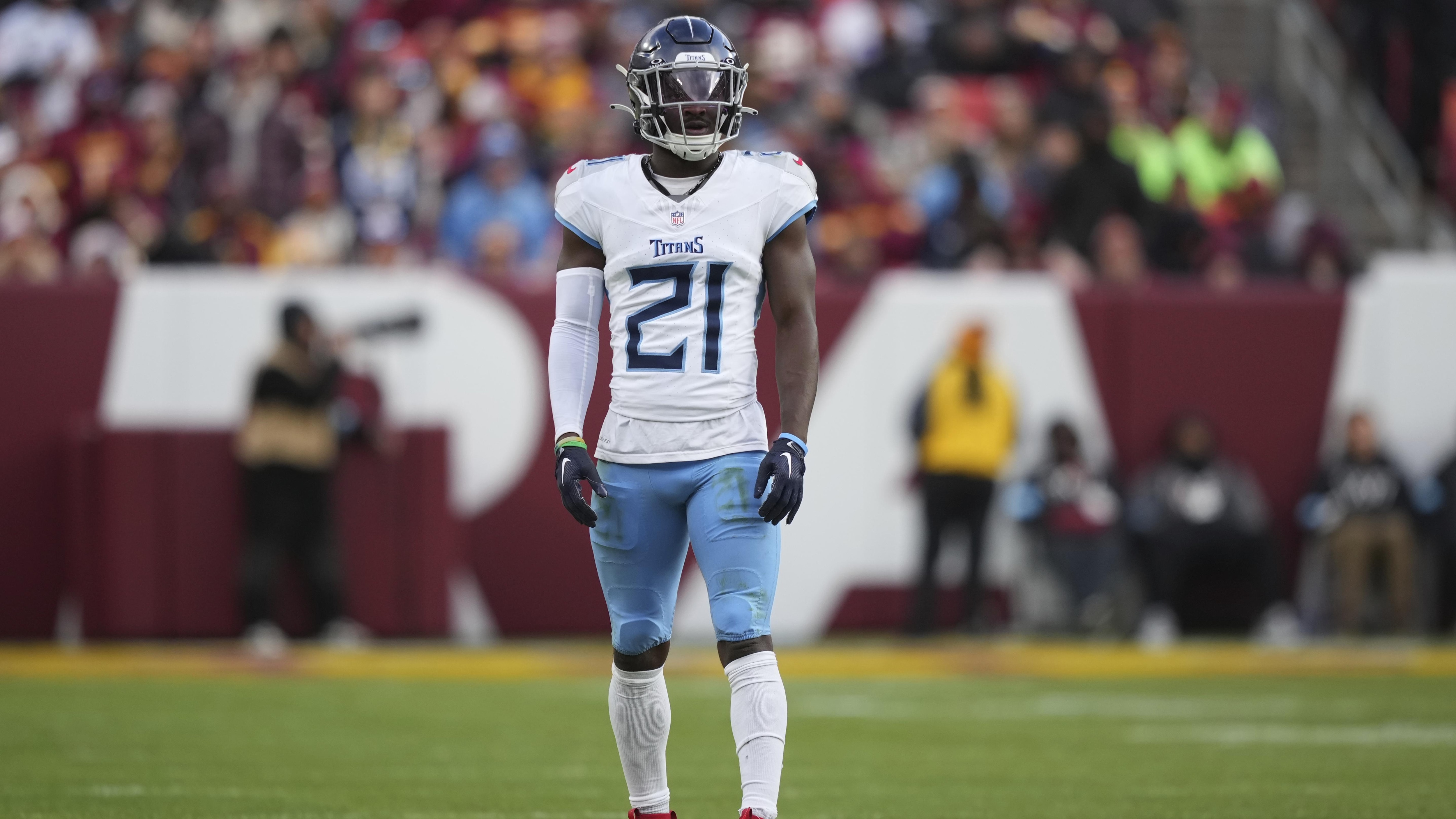 Titans Commanders Football