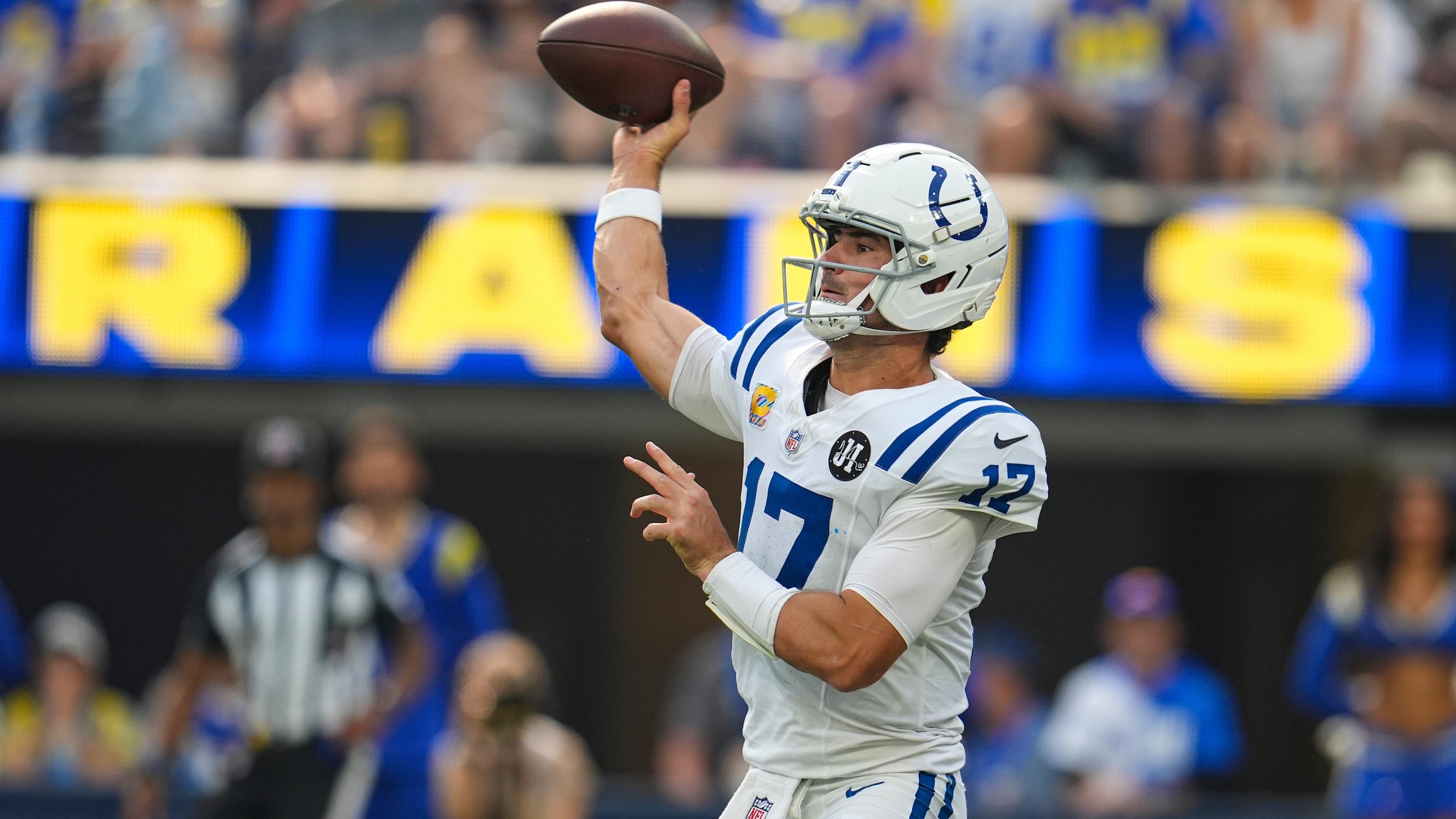 Colts Rams Football