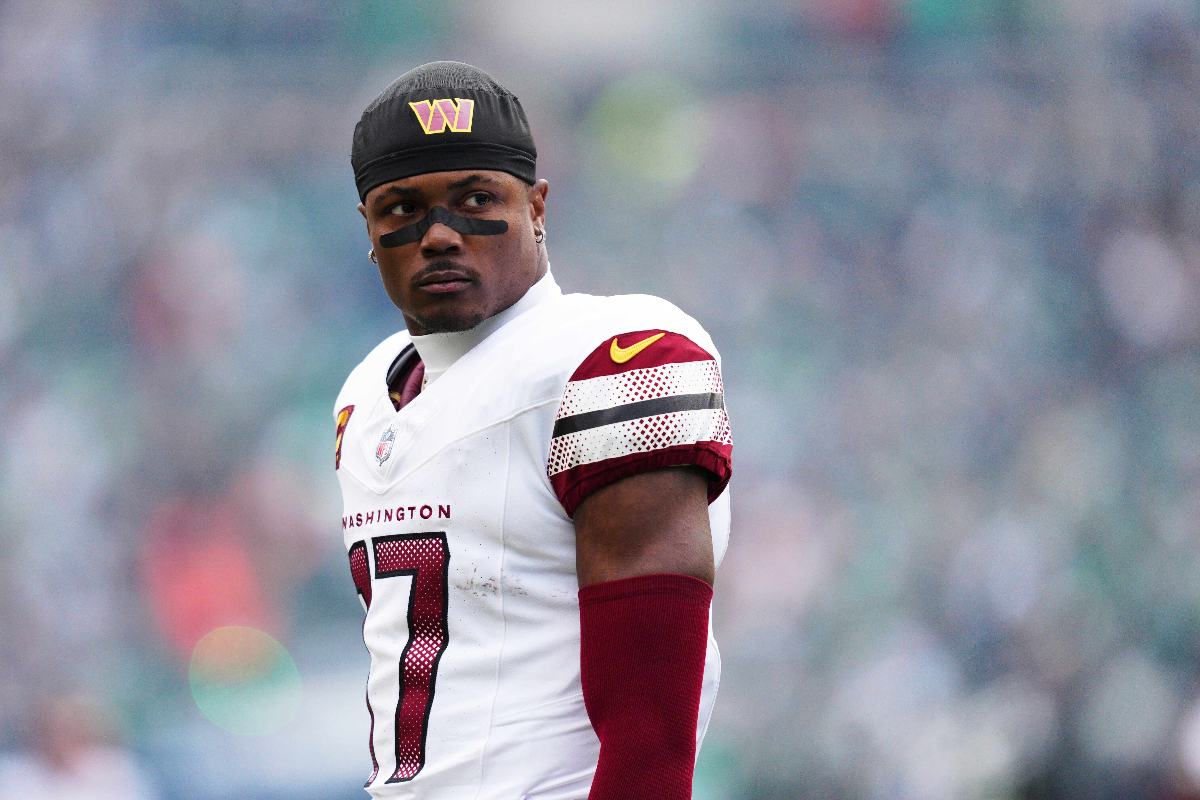 Commanders McLarin Football