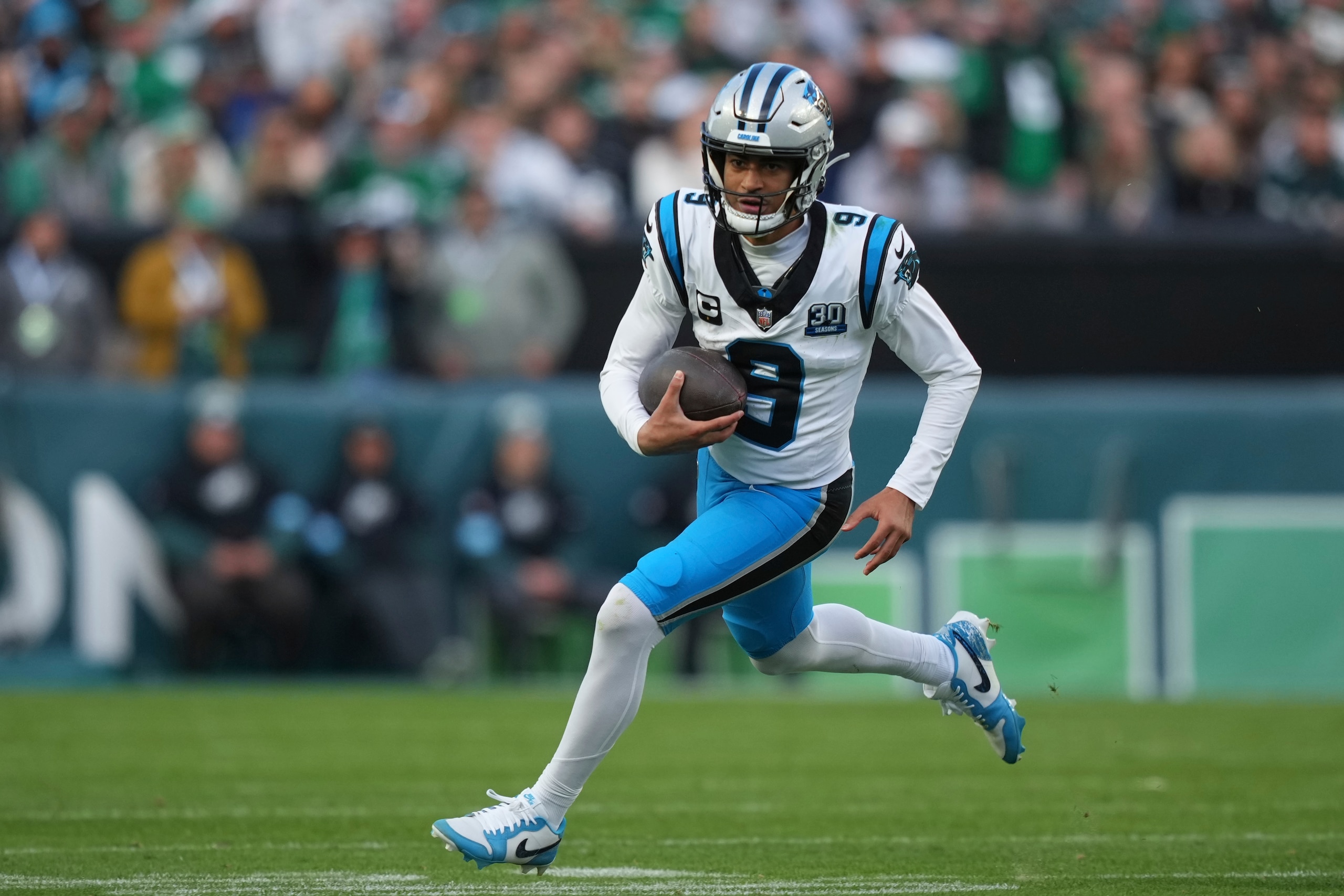 Panthers Eagles Football