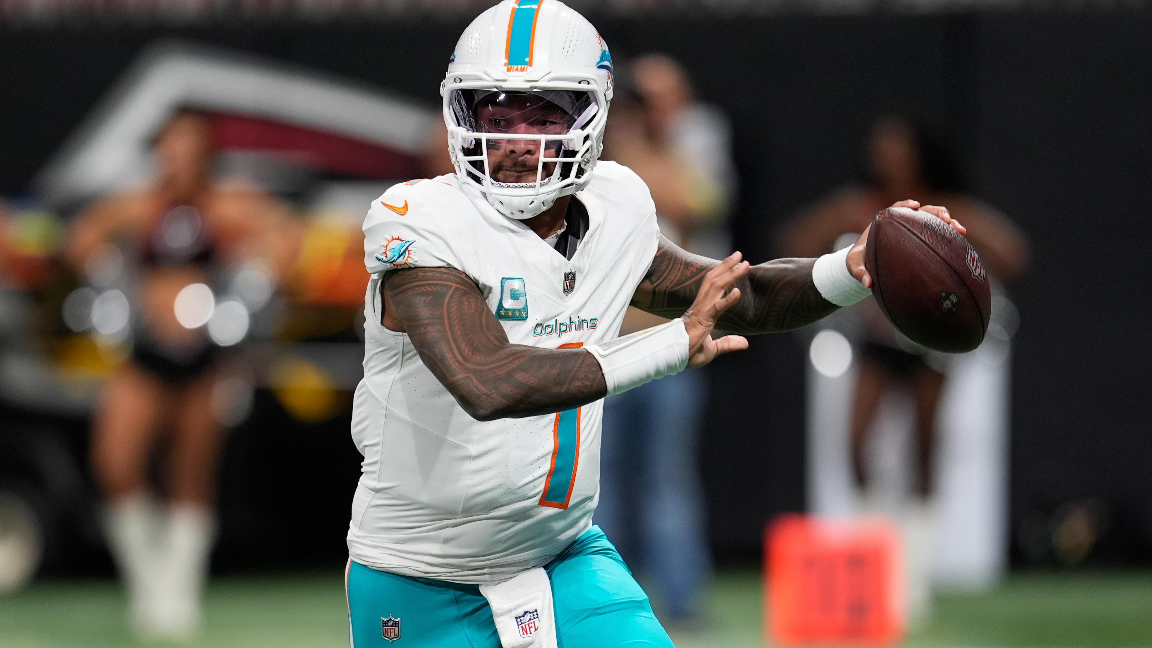 Dolphins Falcons Football