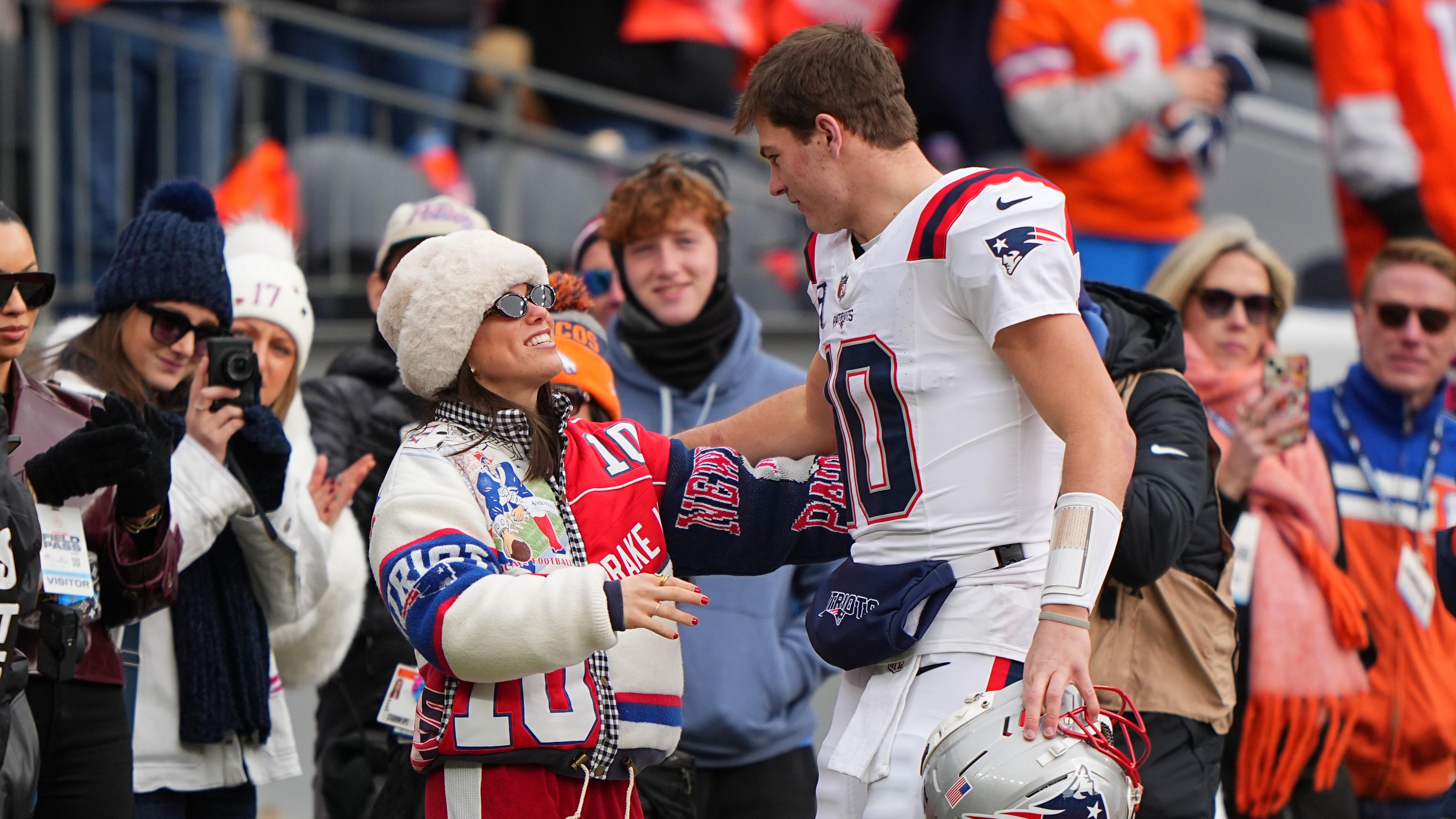 Patriots Broncos Football