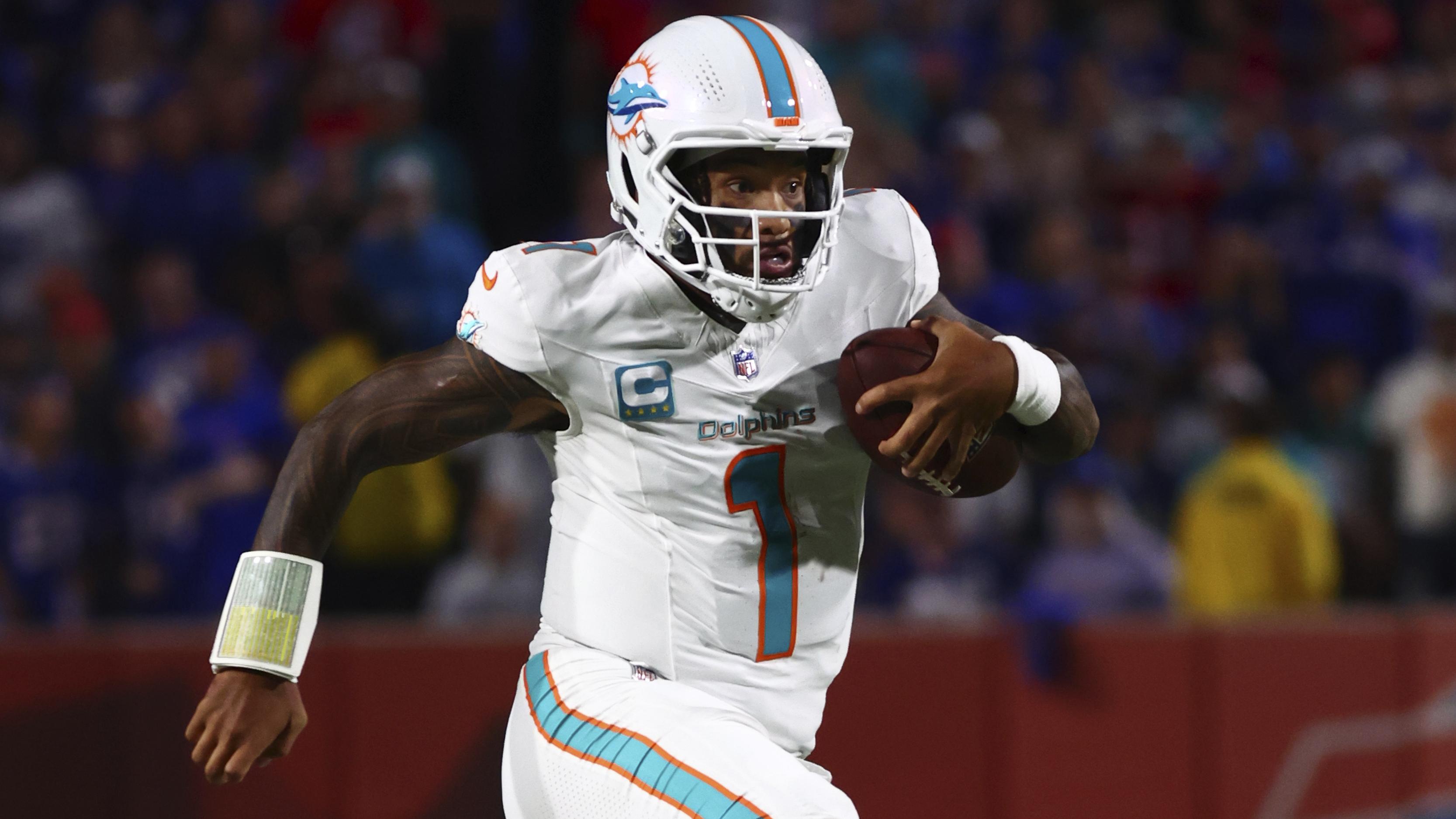 Dolphins Bills Football