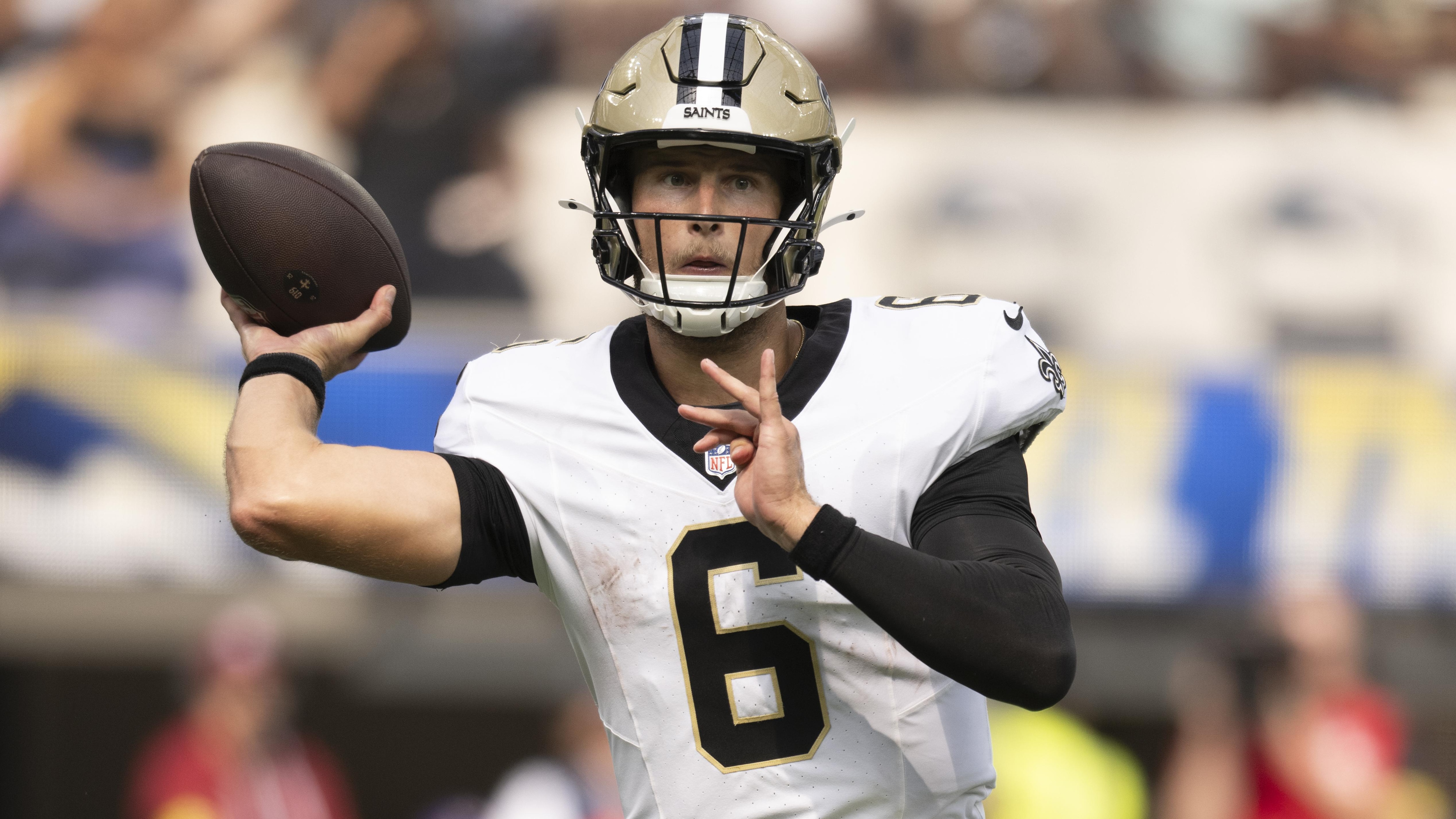 Saints Chargers Football