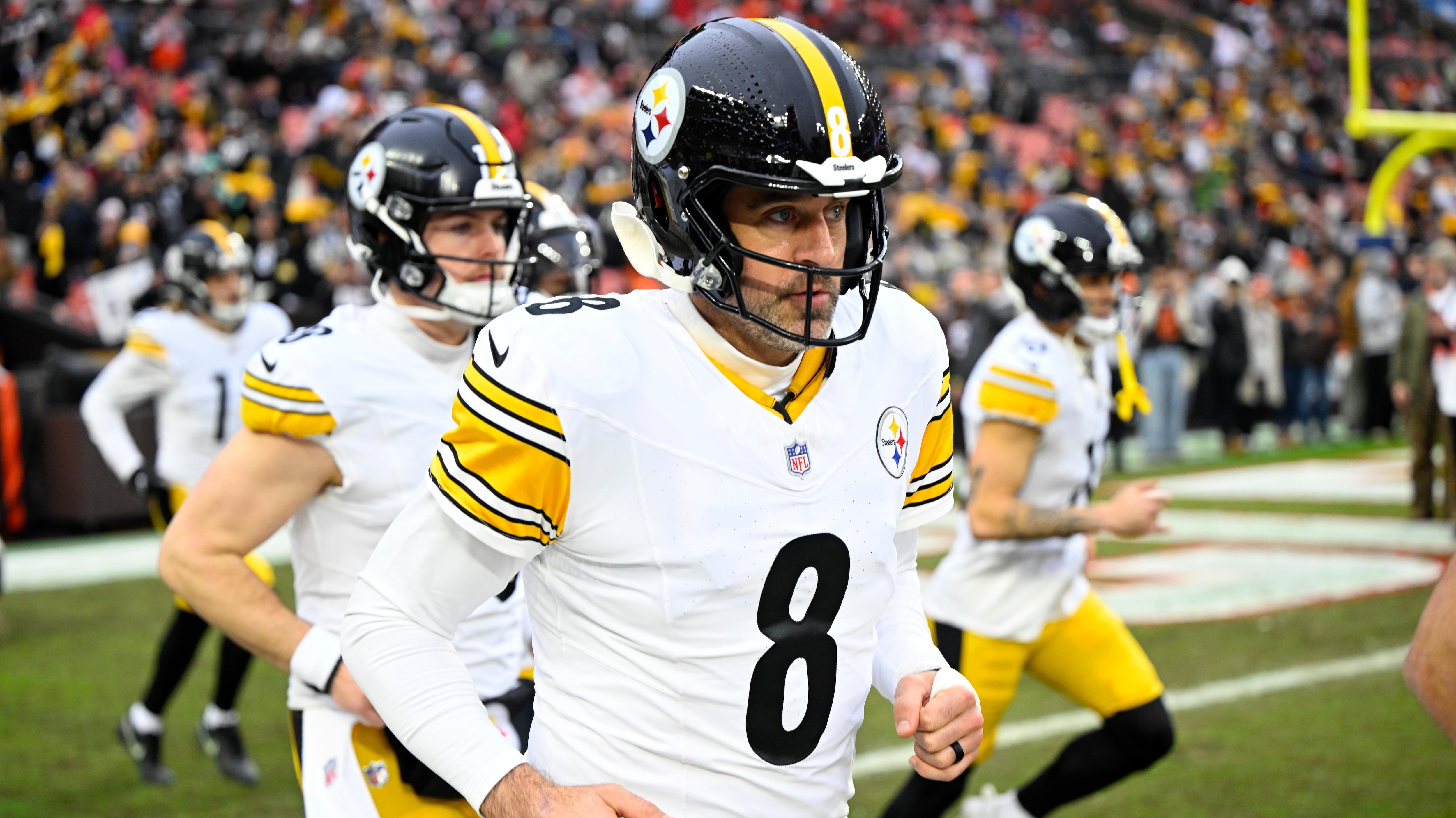 Стеелерс Бровнс Фудбал