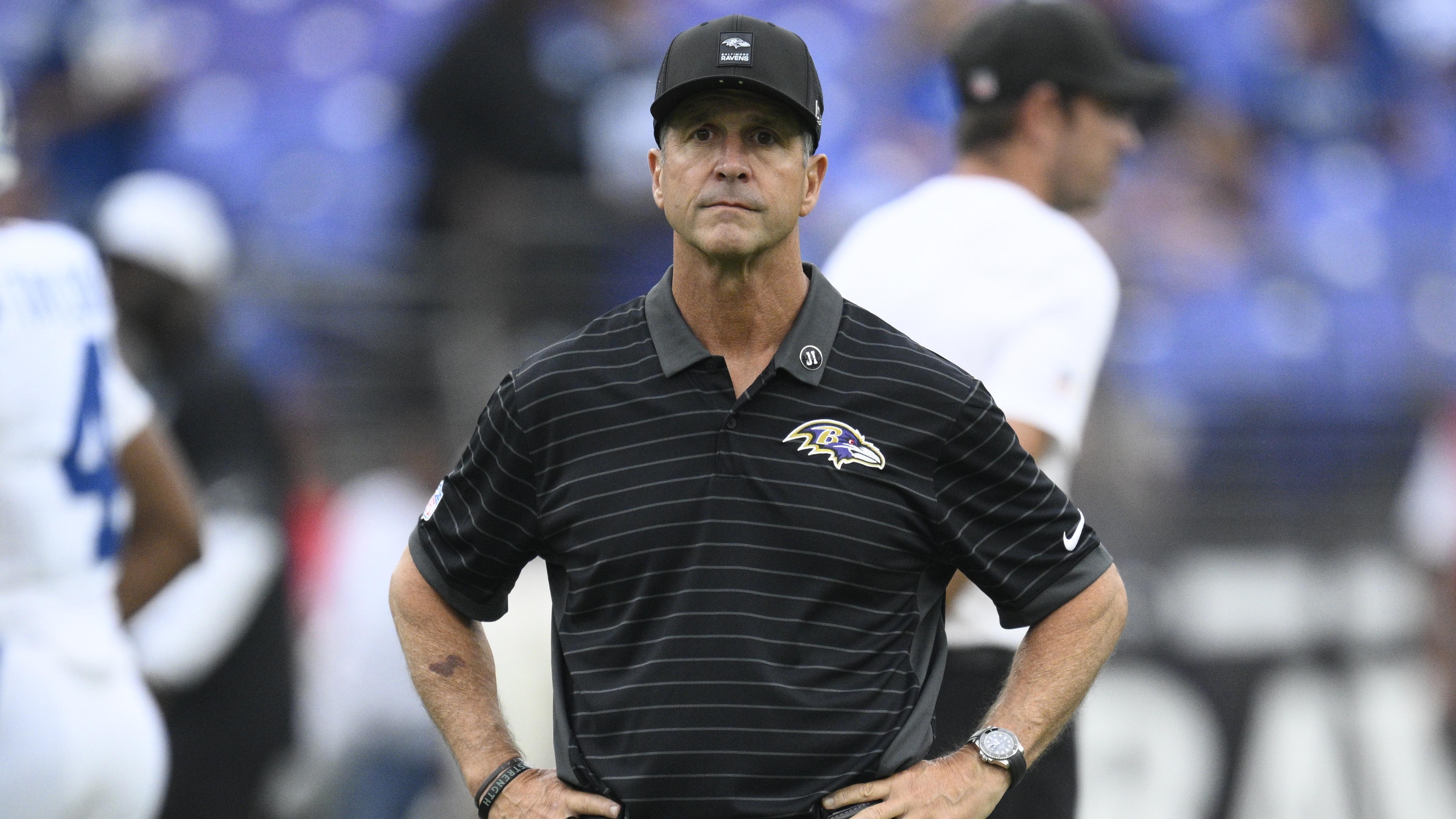 BREAKING NEWS: Immediately after the Baltimore Ravens’ victory, coach John Harbaugh suddenly spoke up to reveal his true thoughts about Derrick Henry – causing a controversy among fans! In the post-match press conference, John Harbaugh did not avoid the question about Derrick Henry but frankly expressed his true opinion, surprising many people. He shared that he “never forgot” Henry’s talent and contributions to the Ravens, and affirmed that everyone deserves a second chance if they know how to stand up after mistakes…D