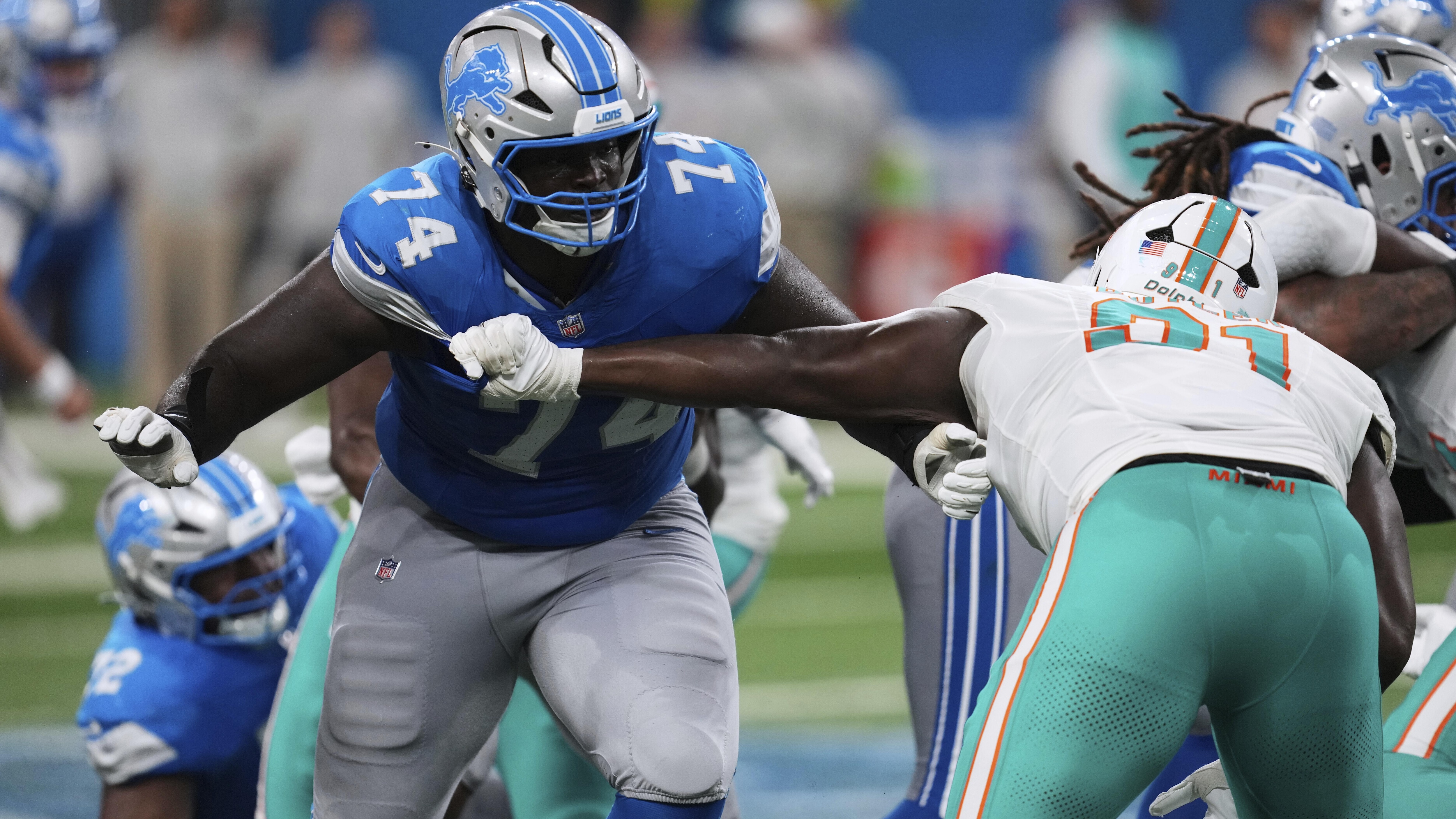 Dolphins Lions Football