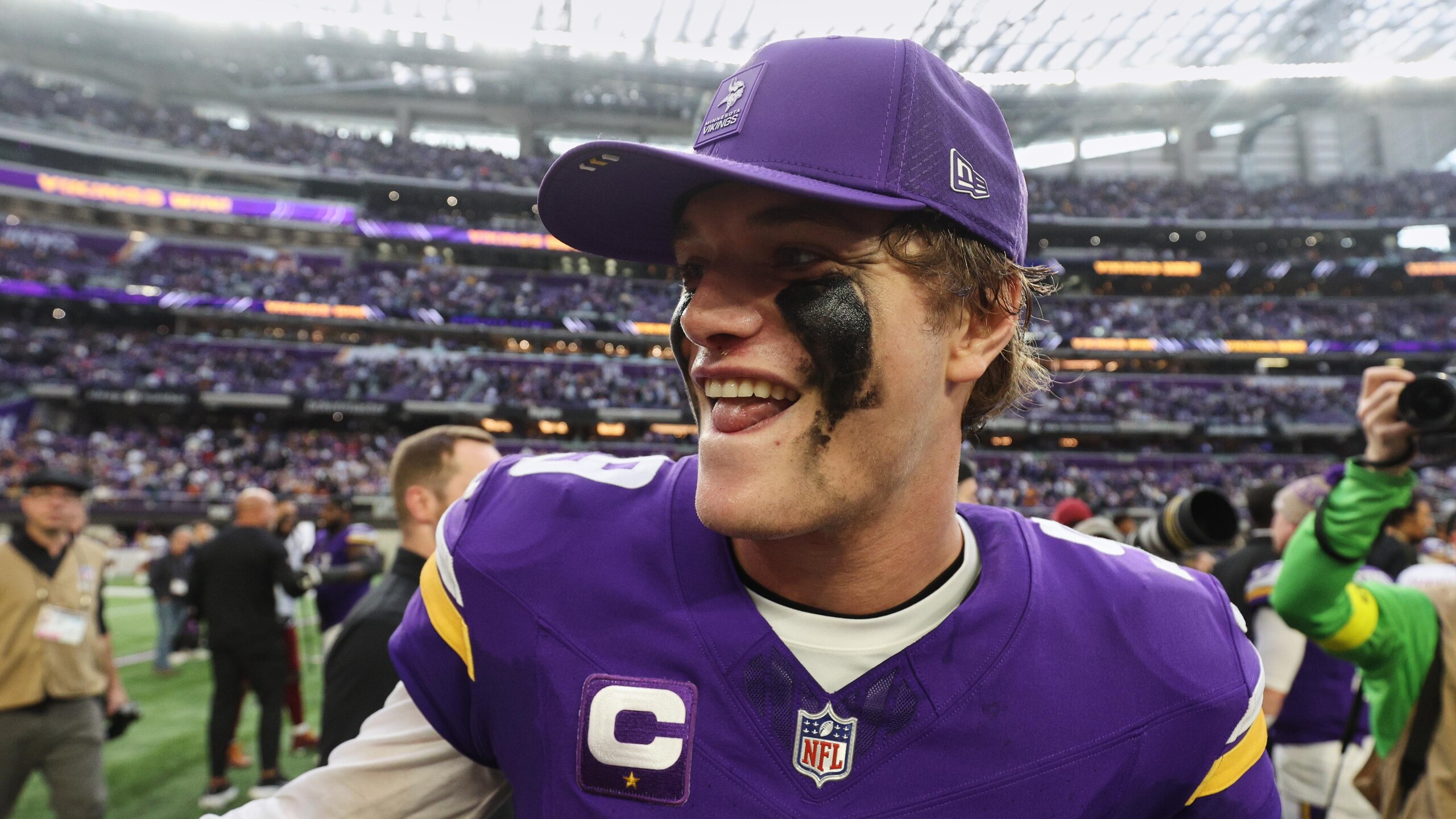 Commanders Vikings Football