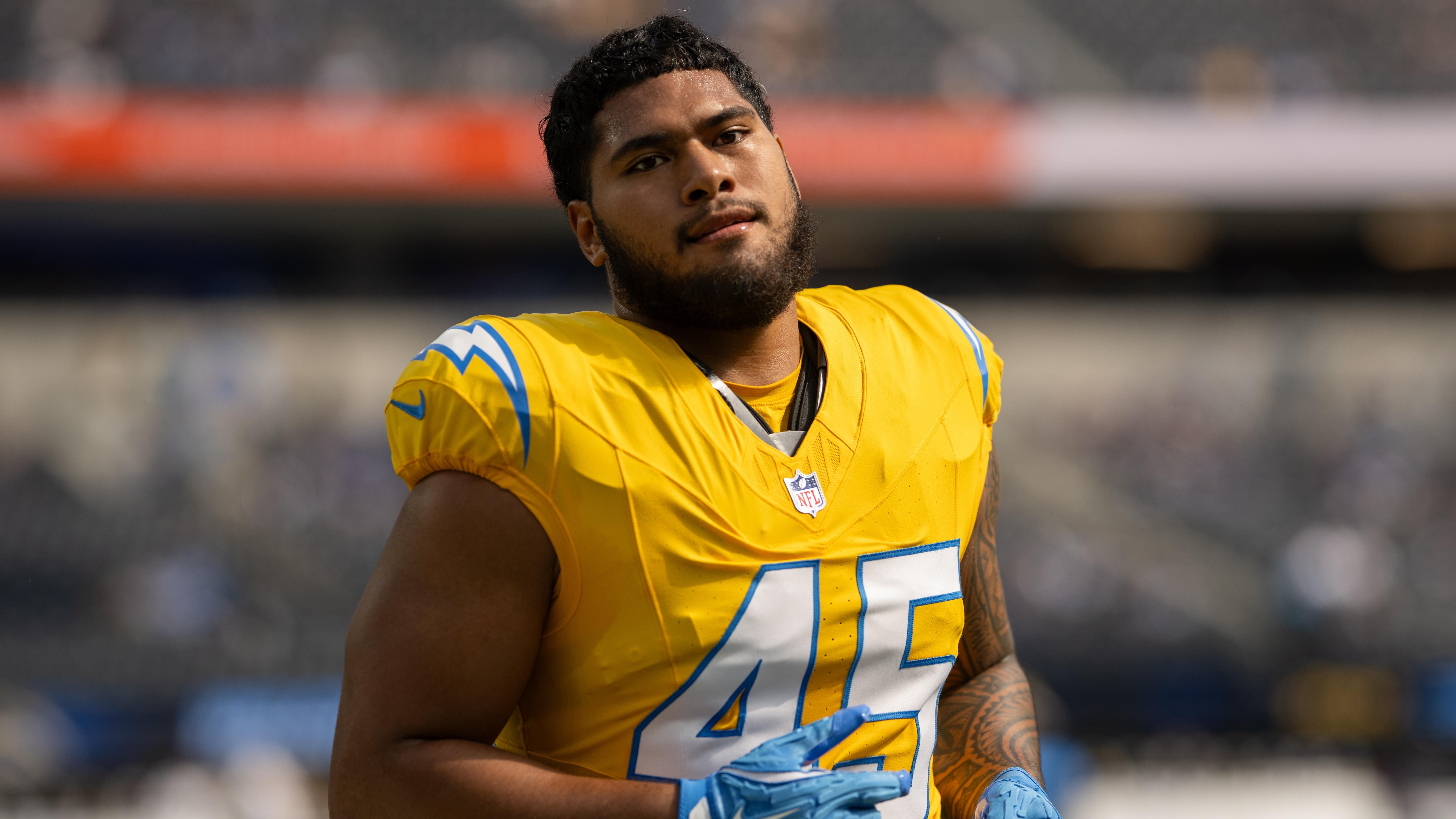 Colts Chargers Football