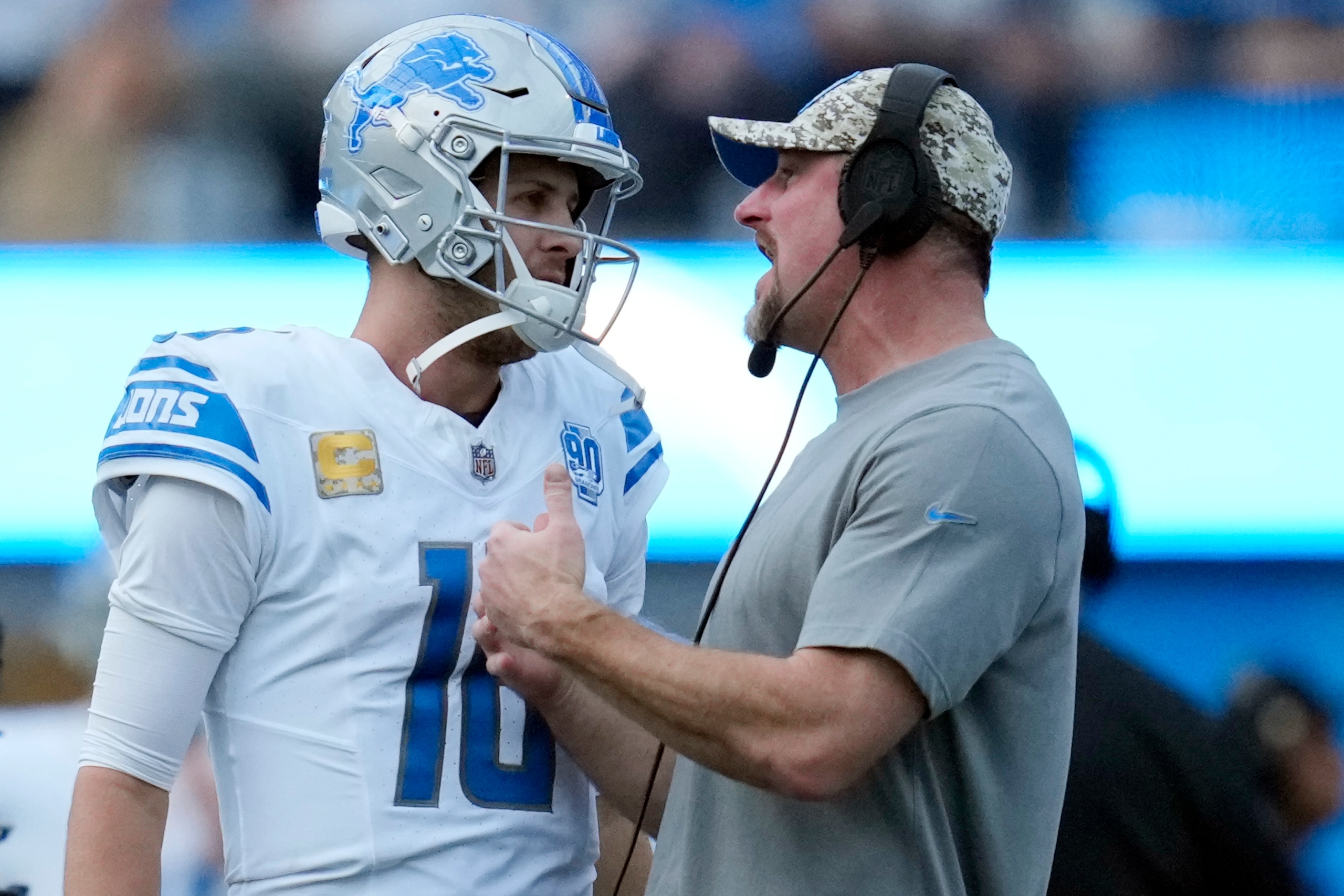 CORRECTION Lions Chargers Football