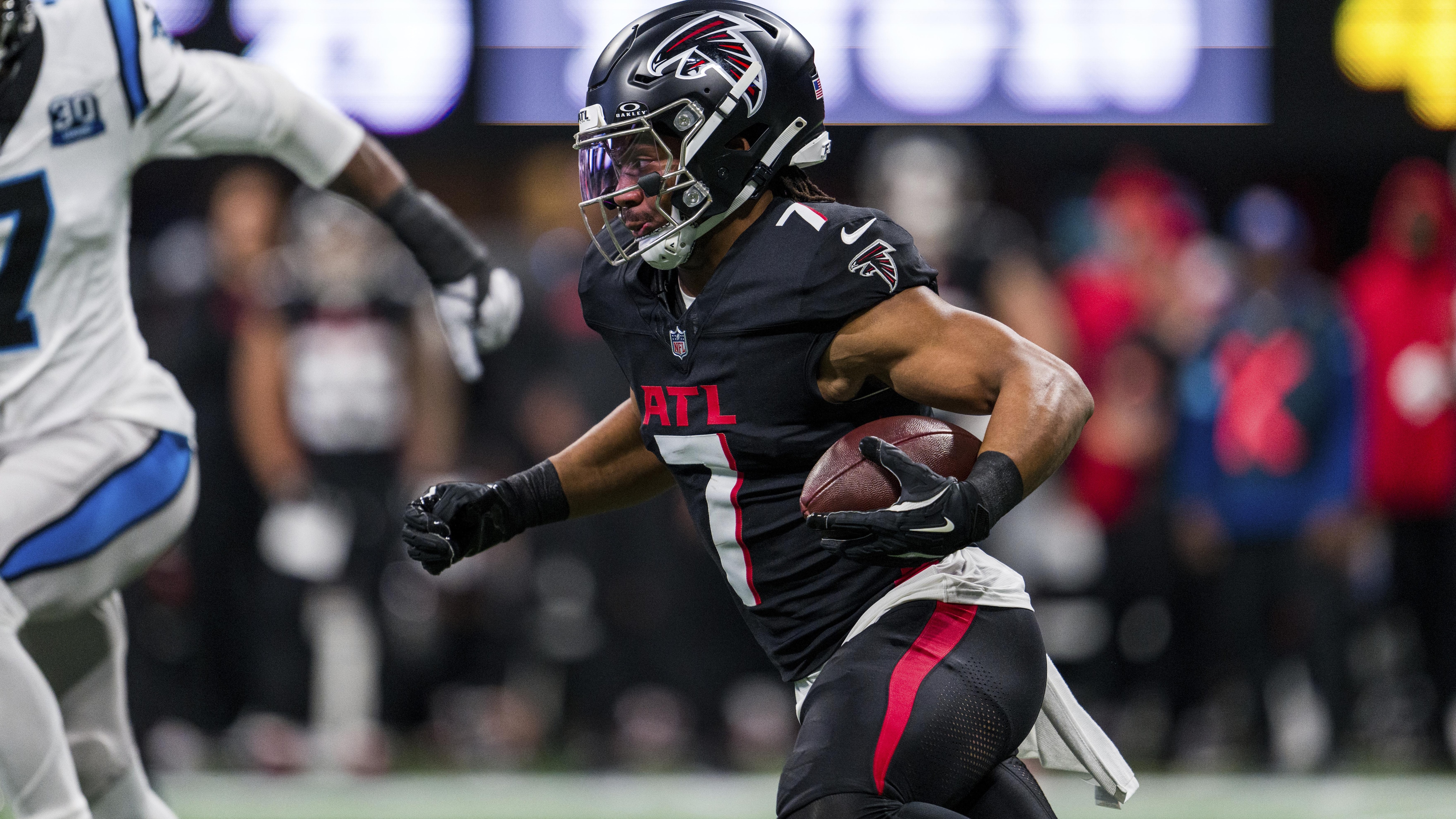 Fantasy Football 2025: Mobile Cheat Sheet, Mock-Draft Strategy for Top Positions