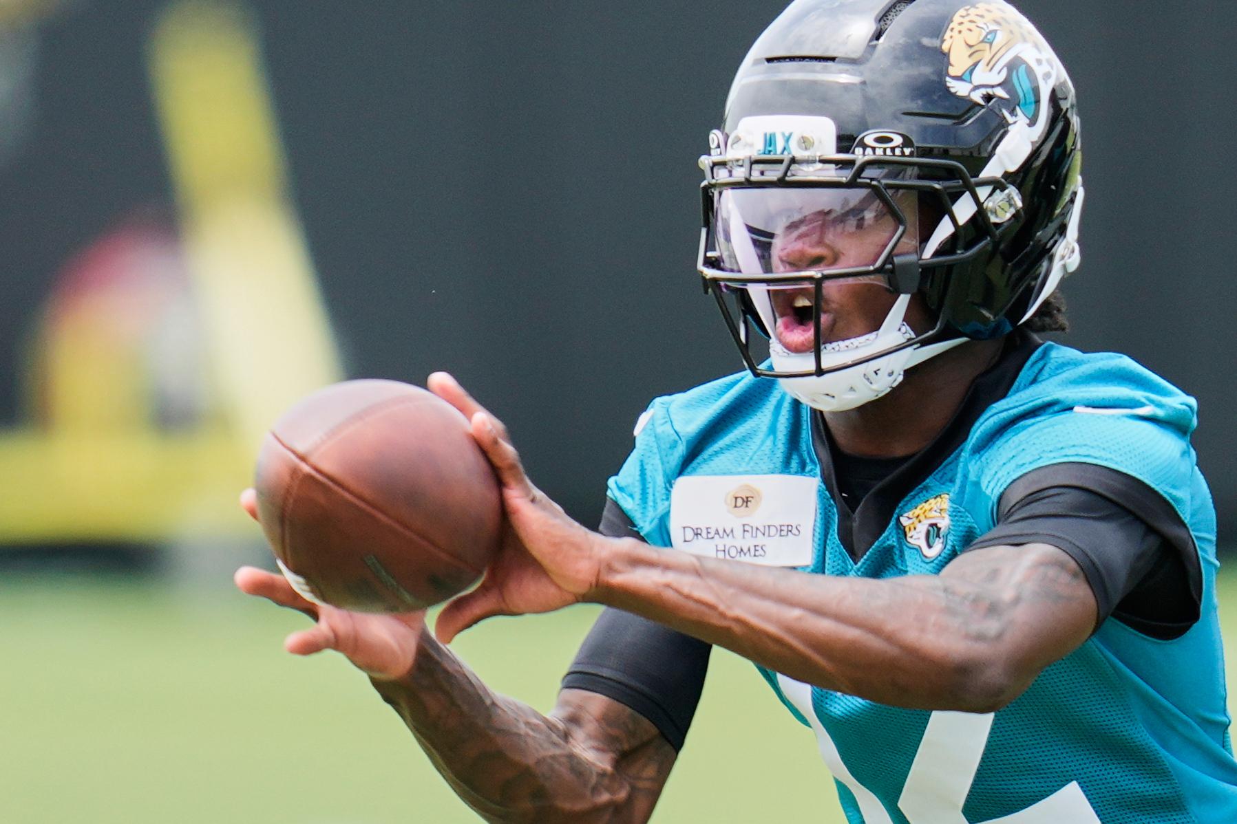 NFL Rookies To Watch Football