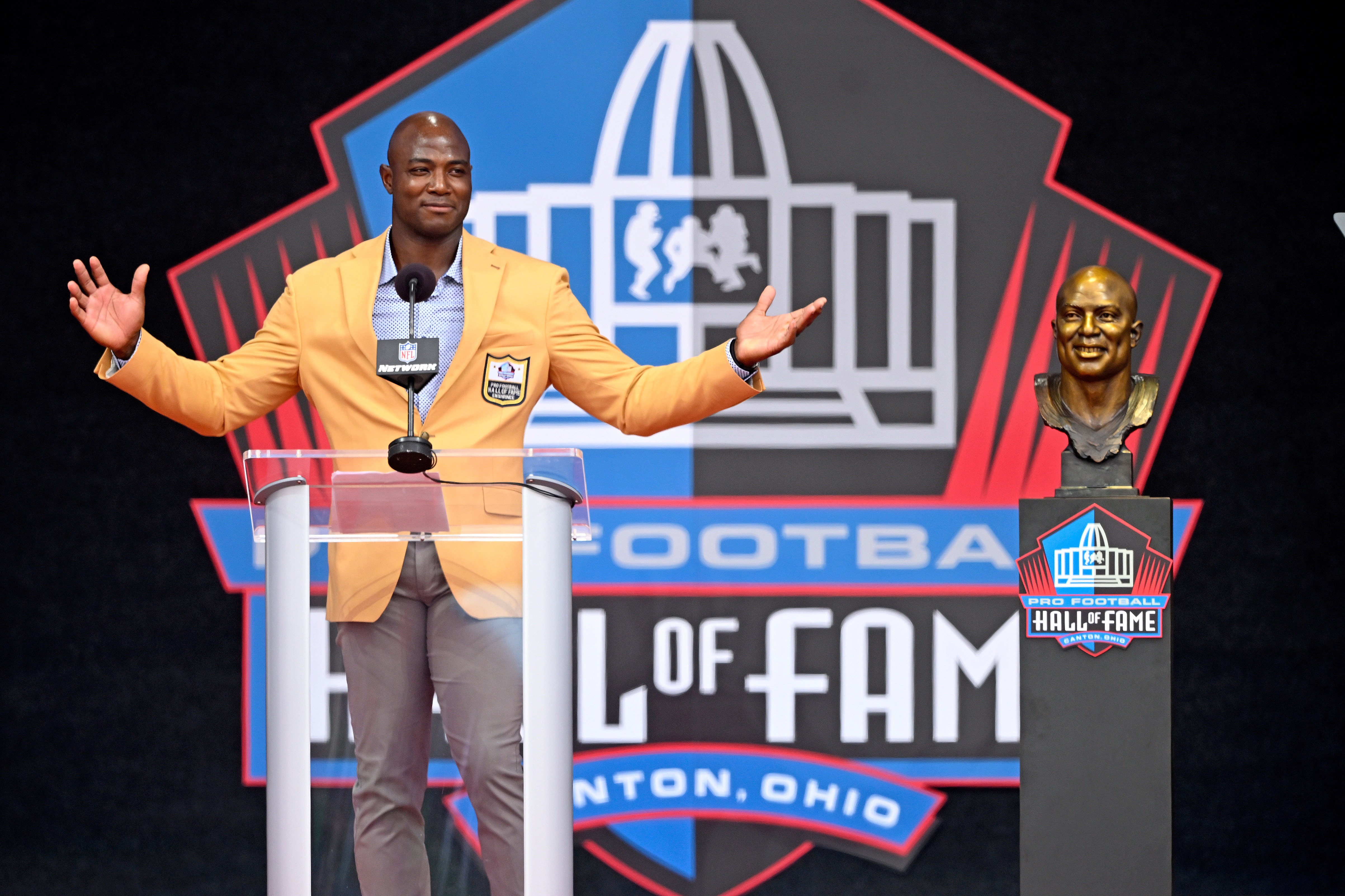 Hall of Fame Football
